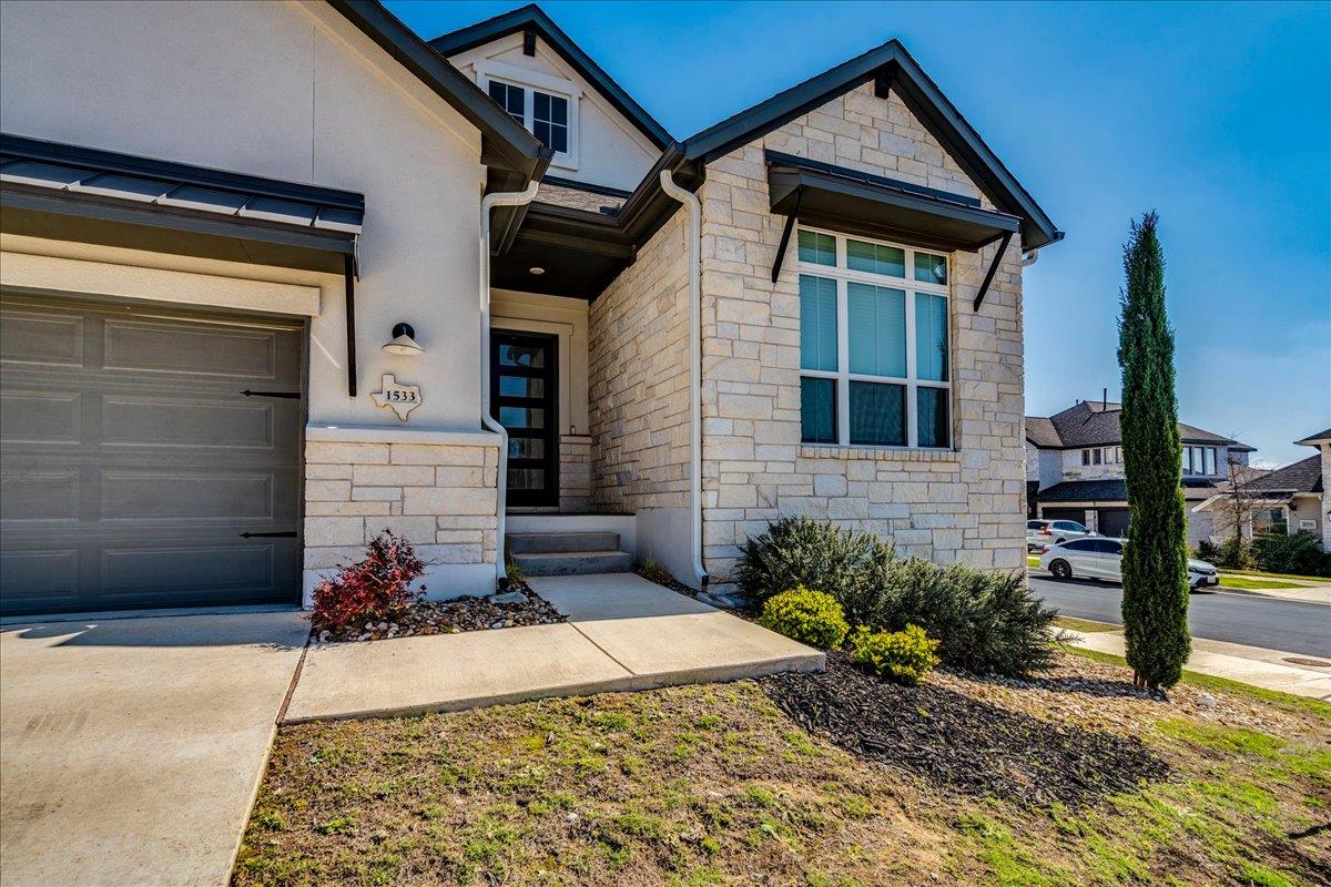 1533 Jay Wolf Dr, Georgetown, TX 78628