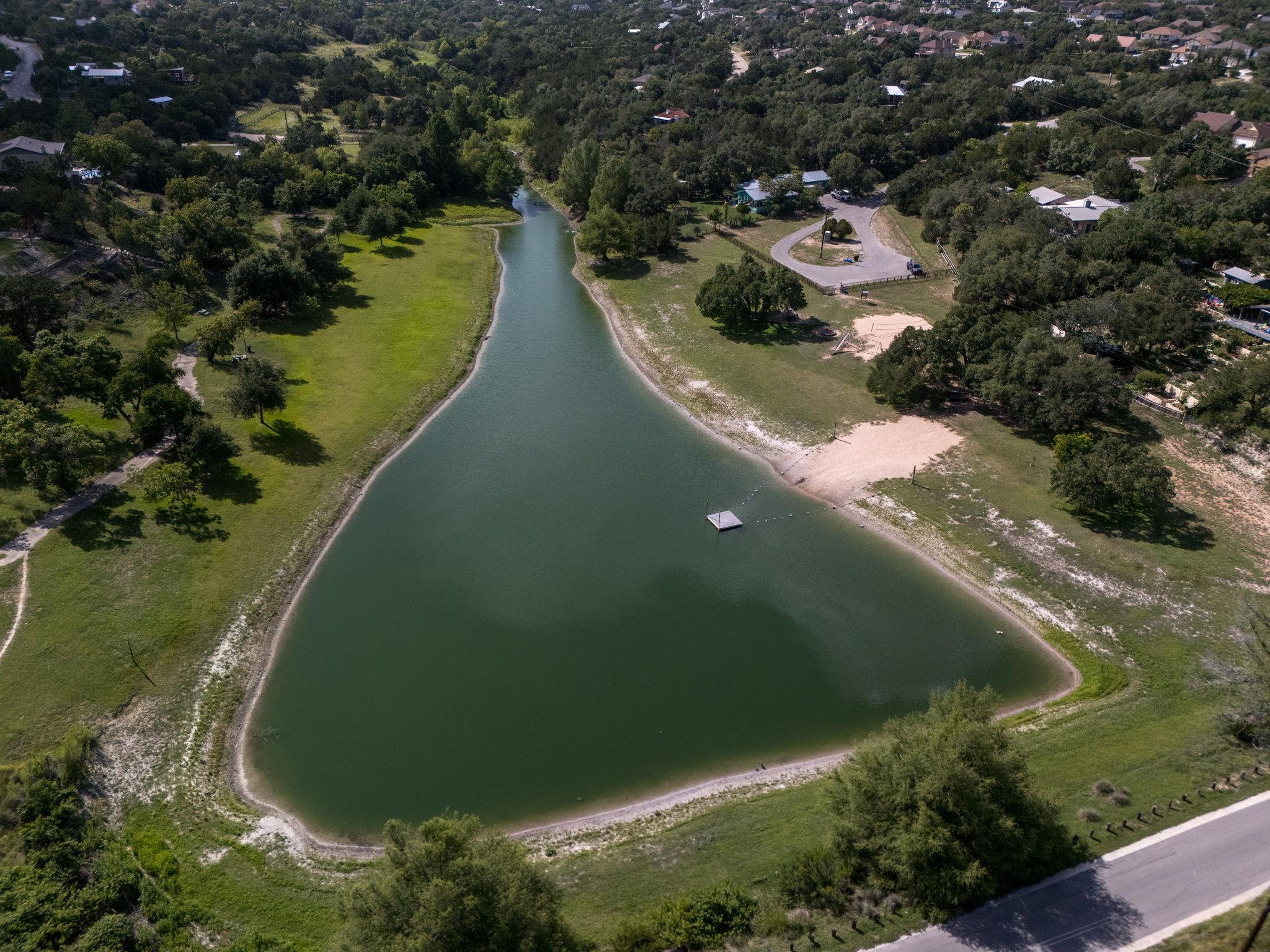 17517 Panorama Dr, Dripping Springs, TX 78620