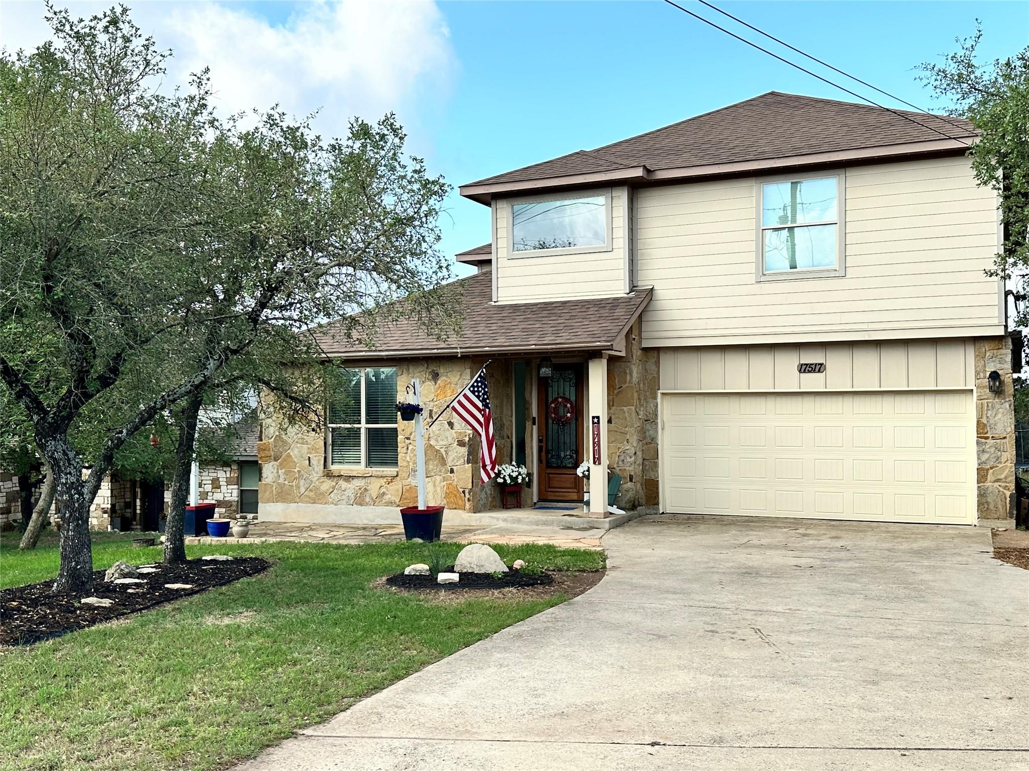 17517 Panorama Dr, Dripping Springs, TX 78620