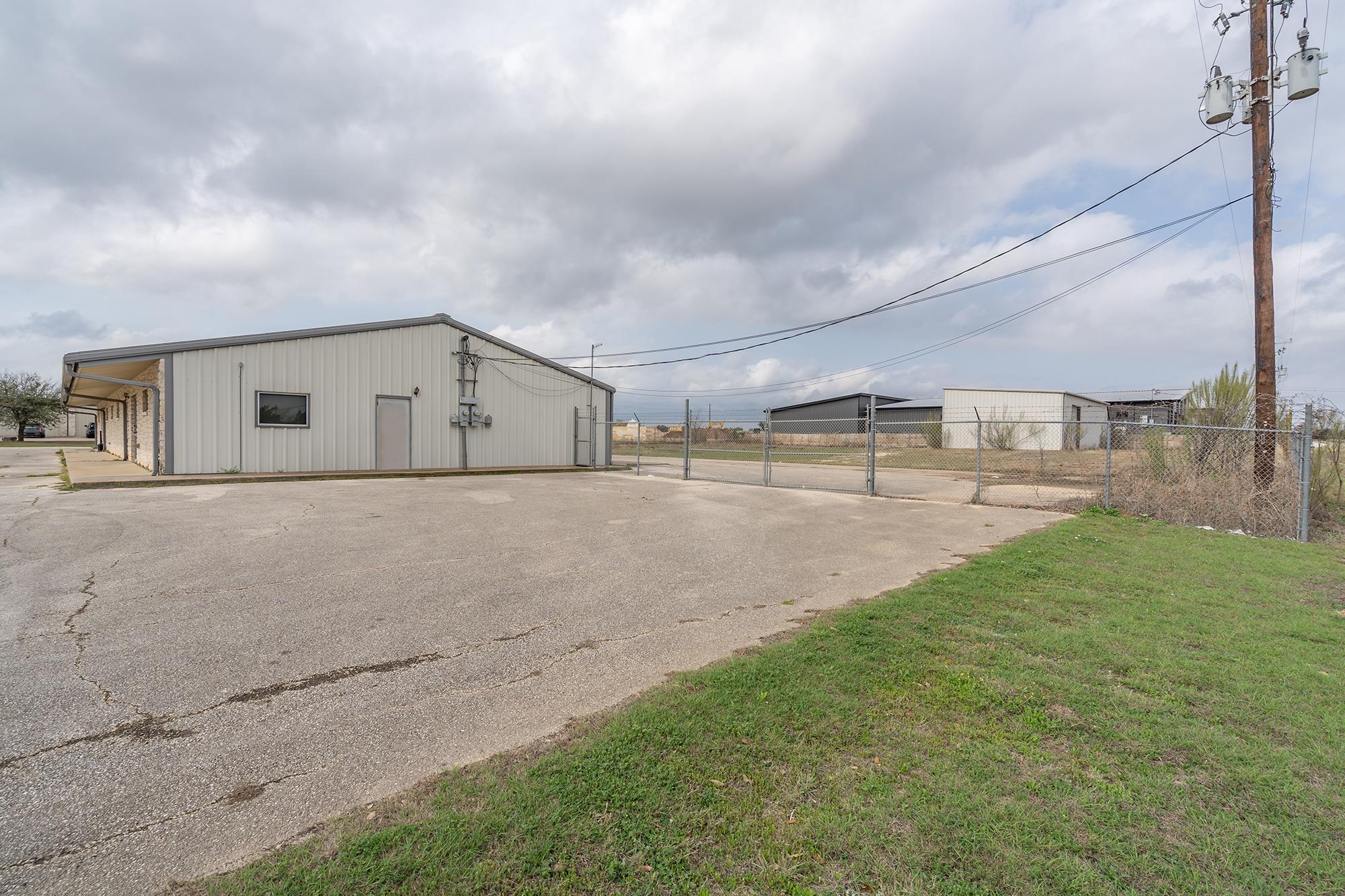15500 W St Hwy 29 # 202 A, Liberty Hill, TX 78642
