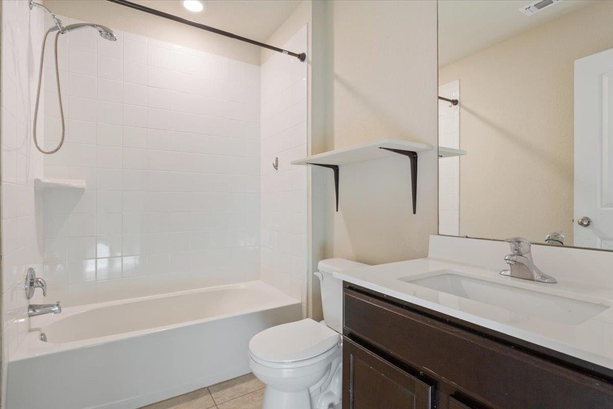 829 Ibis Falls Loop, Jarrell, TX 76537