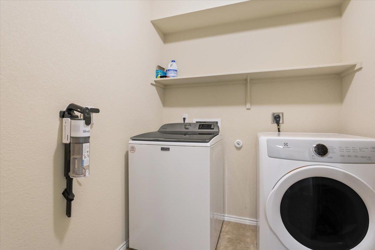 829 Ibis Falls Loop, Jarrell, TX 76537