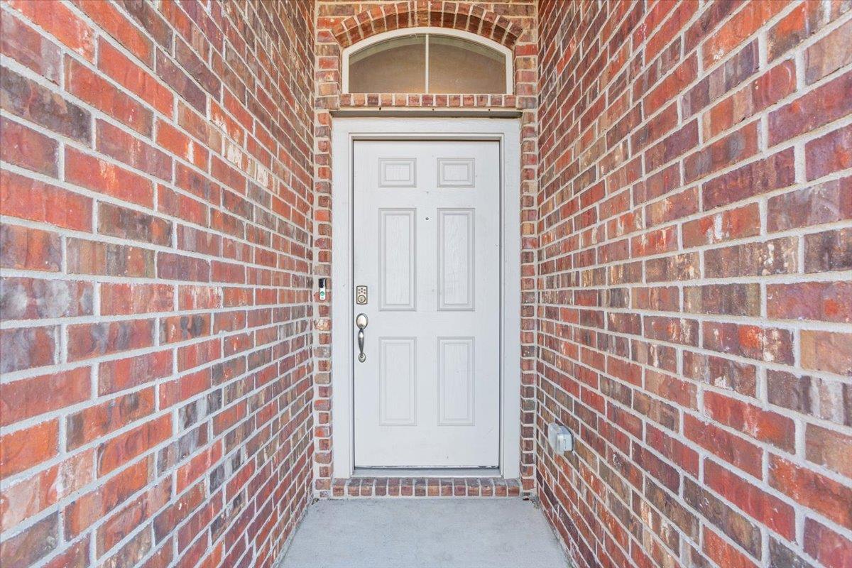 829 Ibis Falls Loop, Jarrell, TX 76537