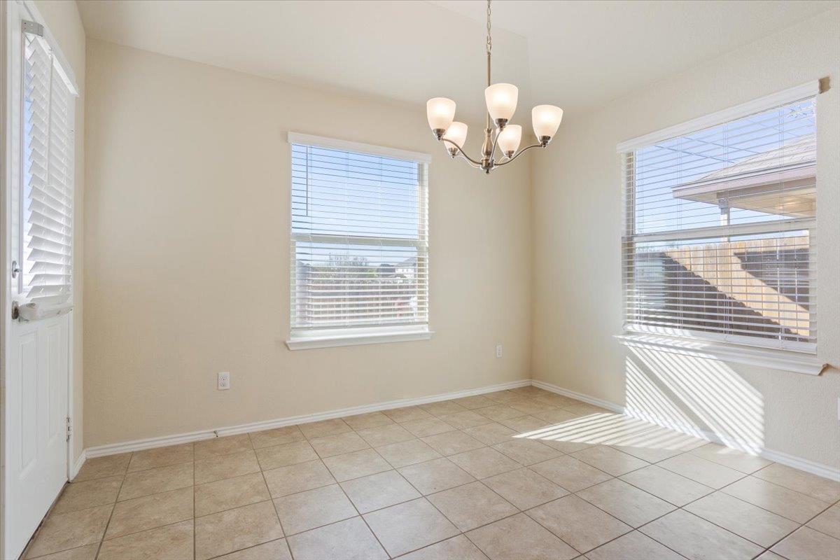 829 Ibis Falls Loop, Jarrell, TX 76537