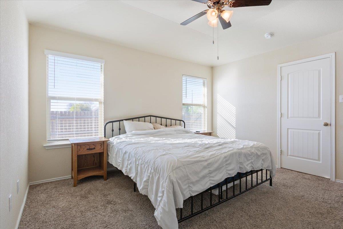 829 Ibis Falls Loop, Jarrell, TX 76537