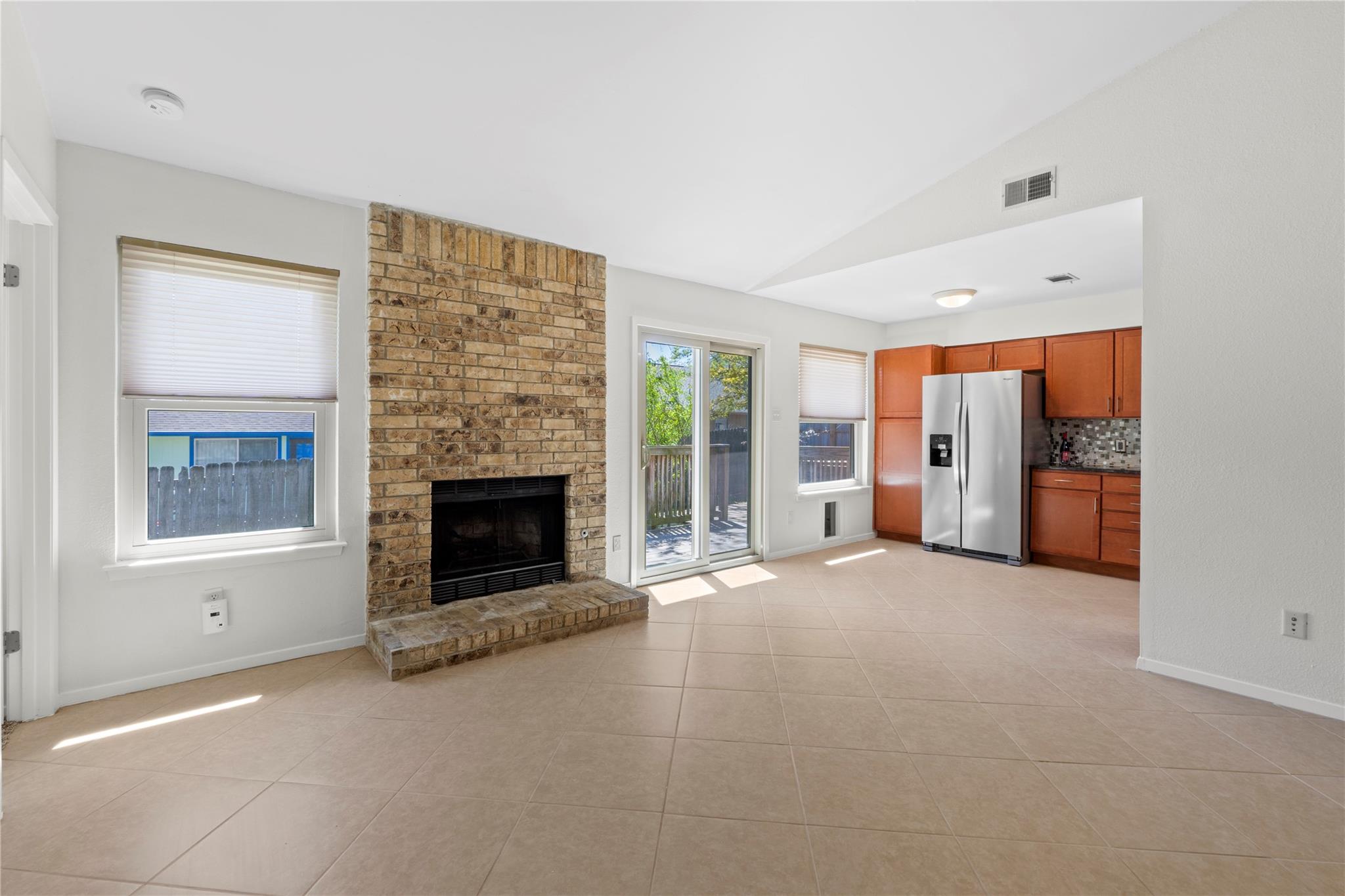 8411 Bargamin Dr, Austin, TX 78736