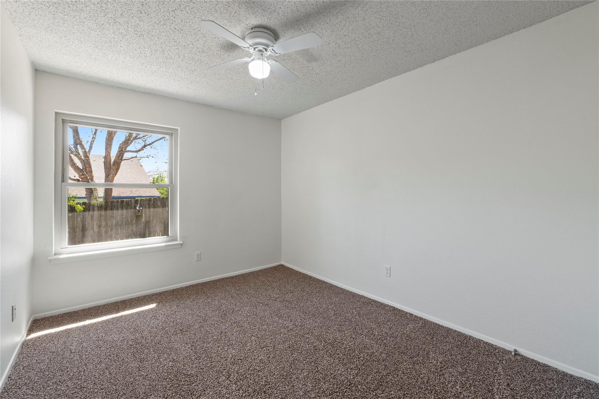 8411 Bargamin Dr, Austin, TX 78736