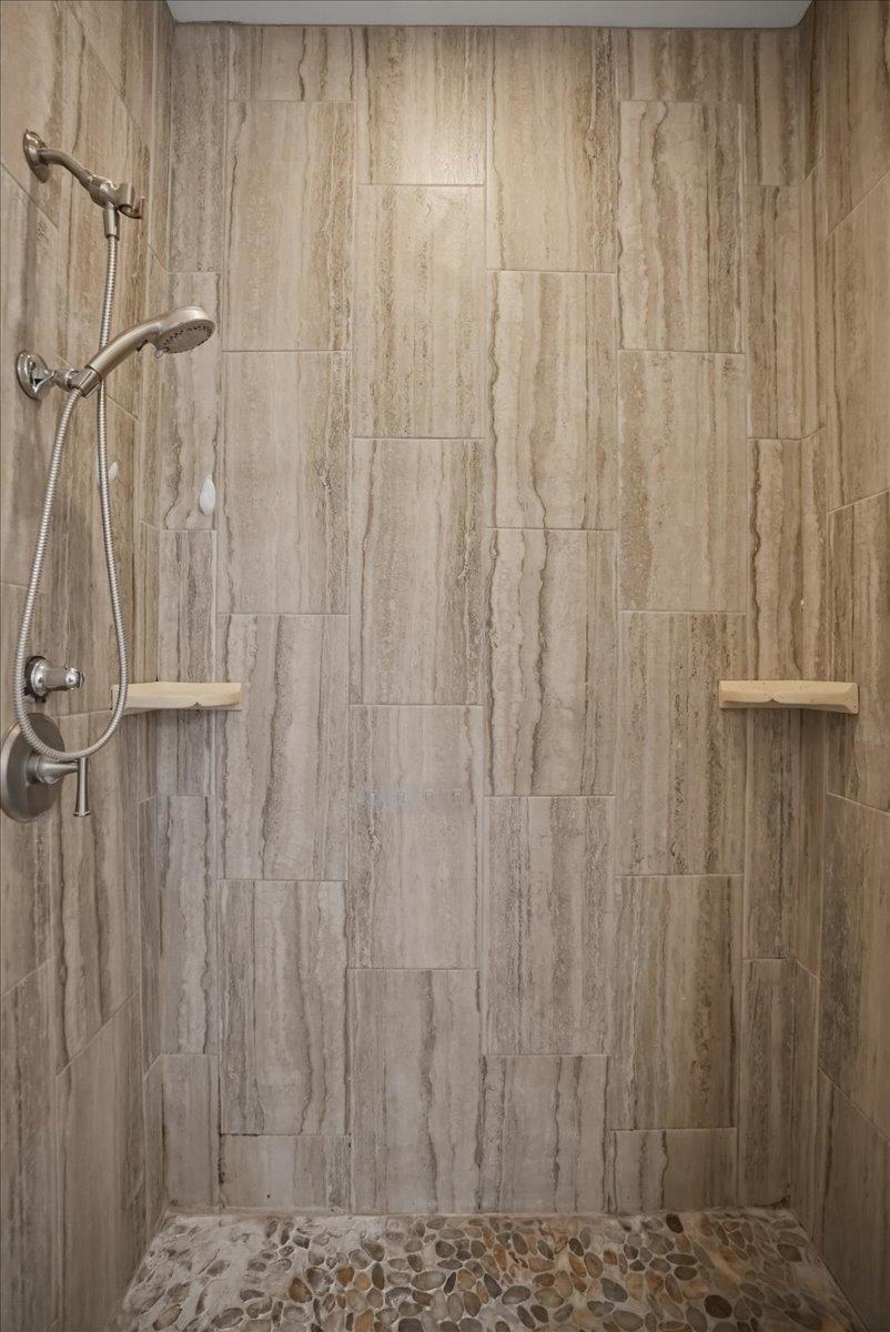 7166 Lake Placid Dr, Corpus Christi, TX 78414