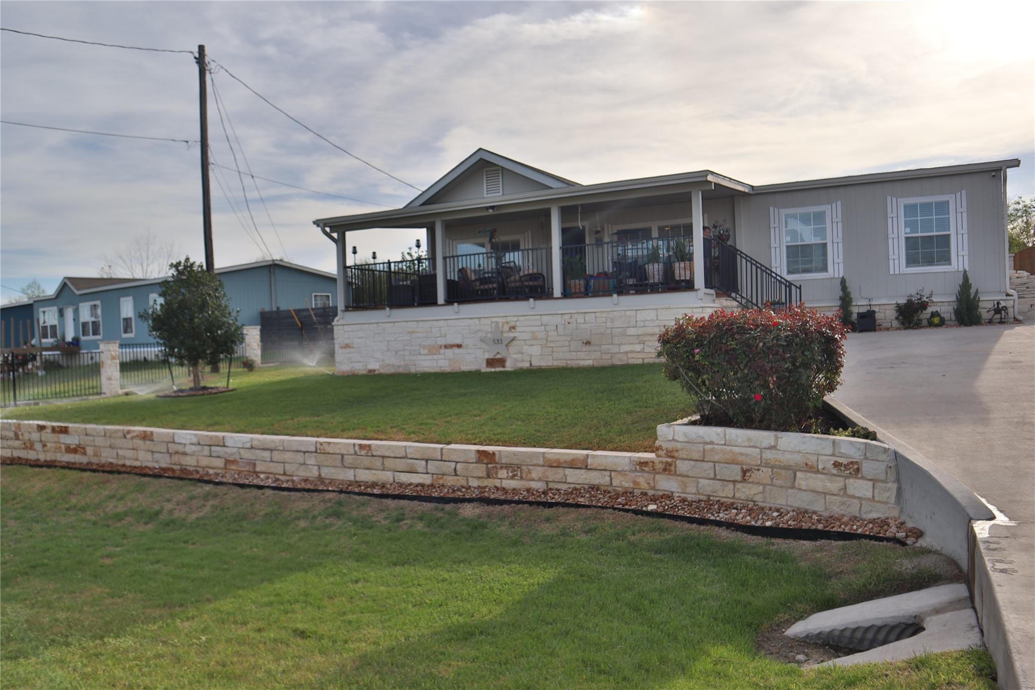 533 Duchess Pass, Kyle, TX 78640