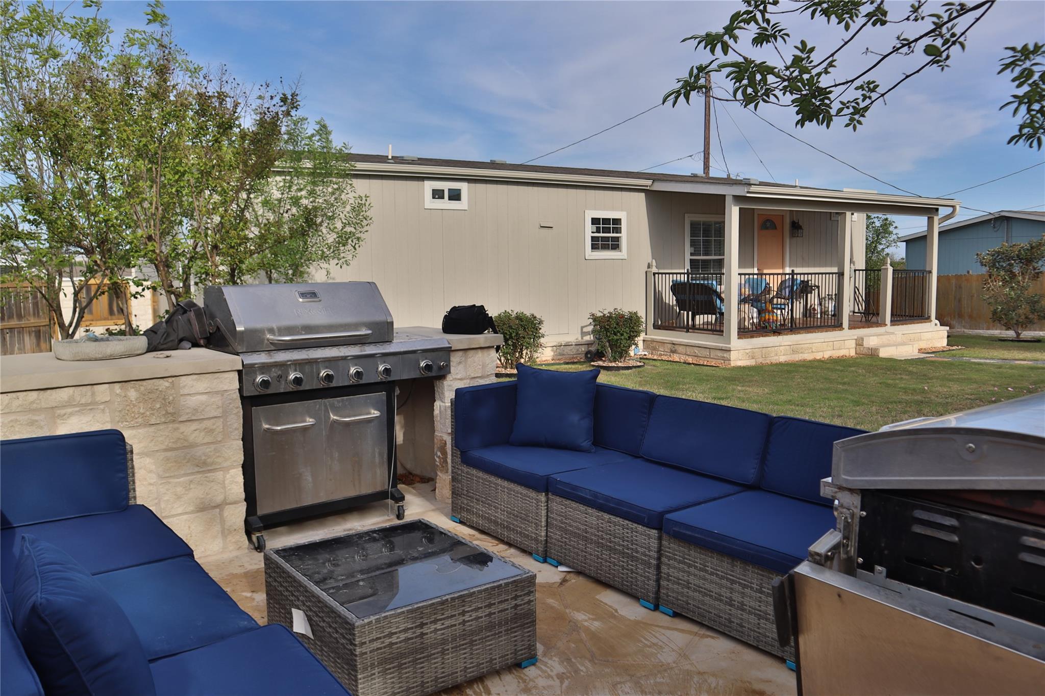 533 Duchess Pass, Kyle, TX 78640