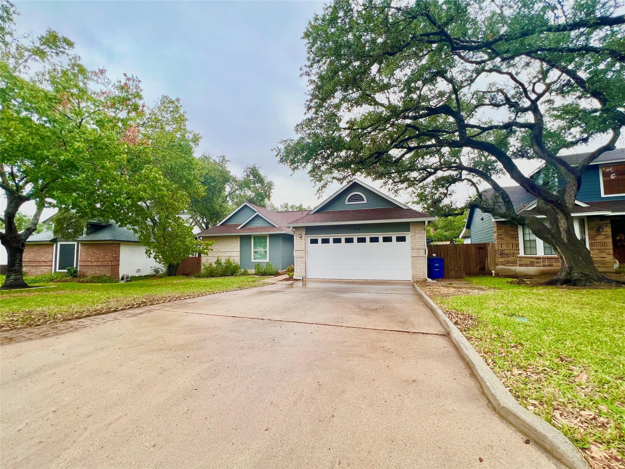 11917 Meadowfire Dr, Austin, TX 78758