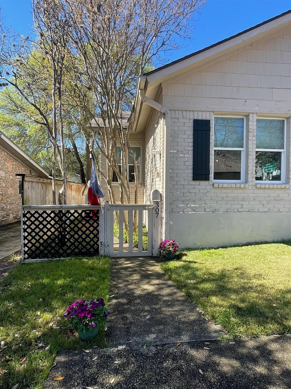 307 Quarry St, San Marcos, TX 78666