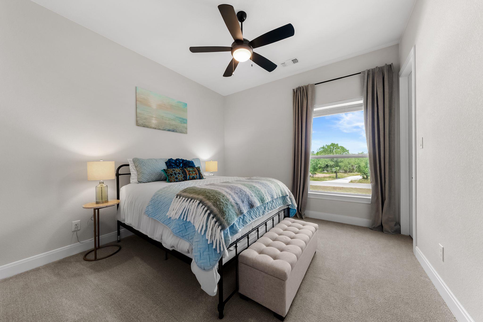 204 Love Creek Ct, Spicewood, TX 78669