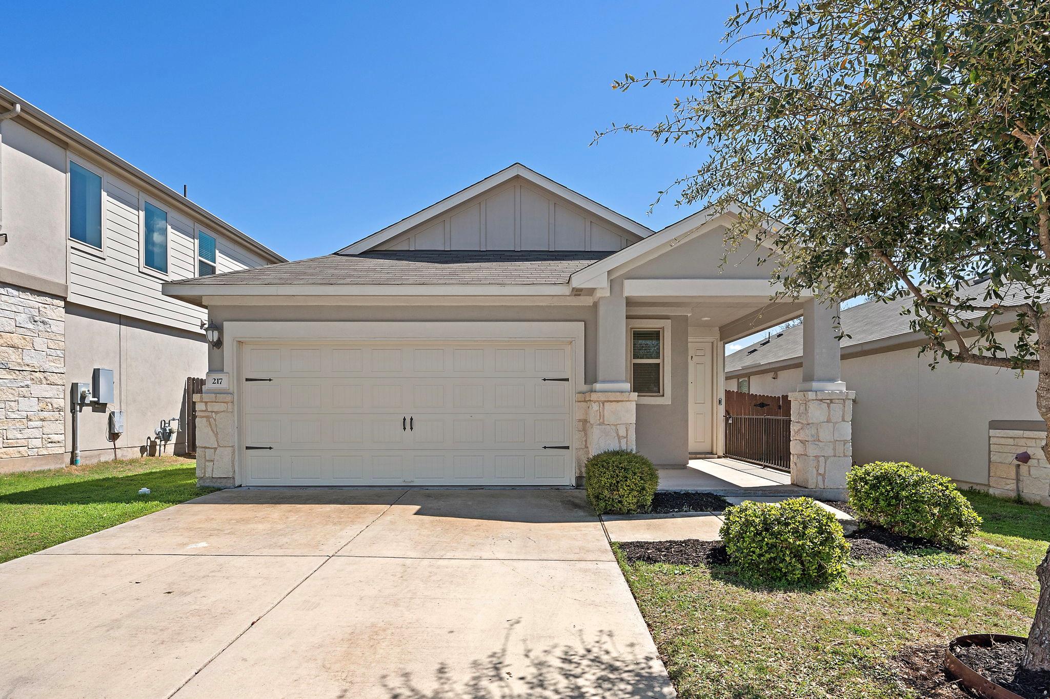 217 McFarland St, Georgetown, TX 78628