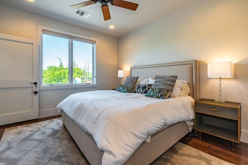 206 E Live Oak St # F, Austin, TX 78704