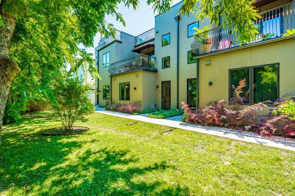 206 E Live Oak St # F, Austin, TX 78704