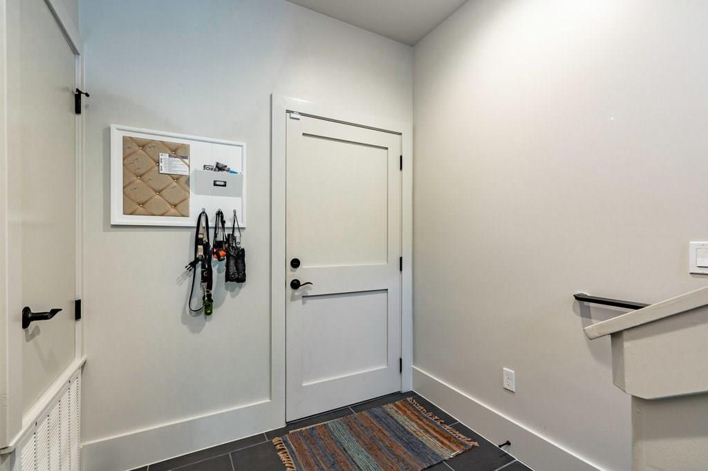 206 E Live Oak St # F, Austin, TX 78704