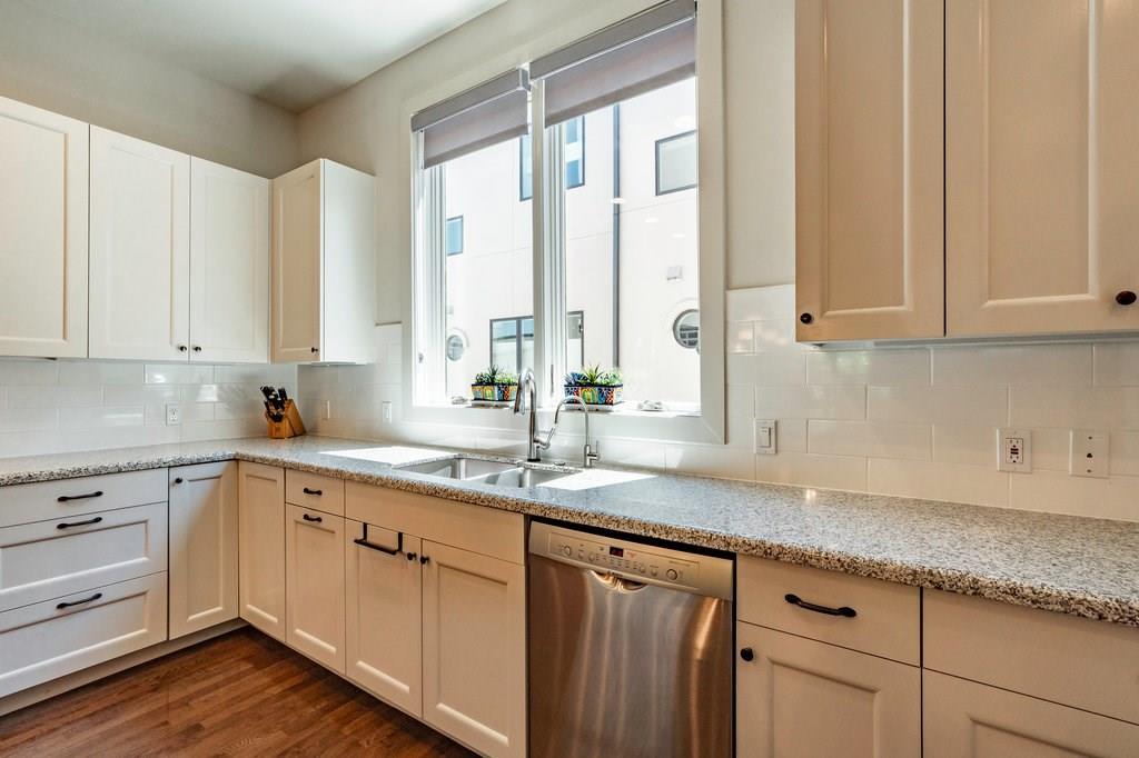 206 E Live Oak St # F, Austin, TX 78704