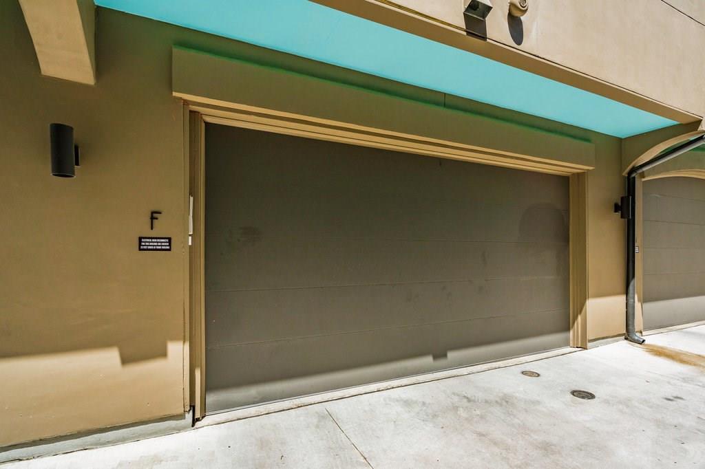 206 E Live Oak St # F, Austin, TX 78704