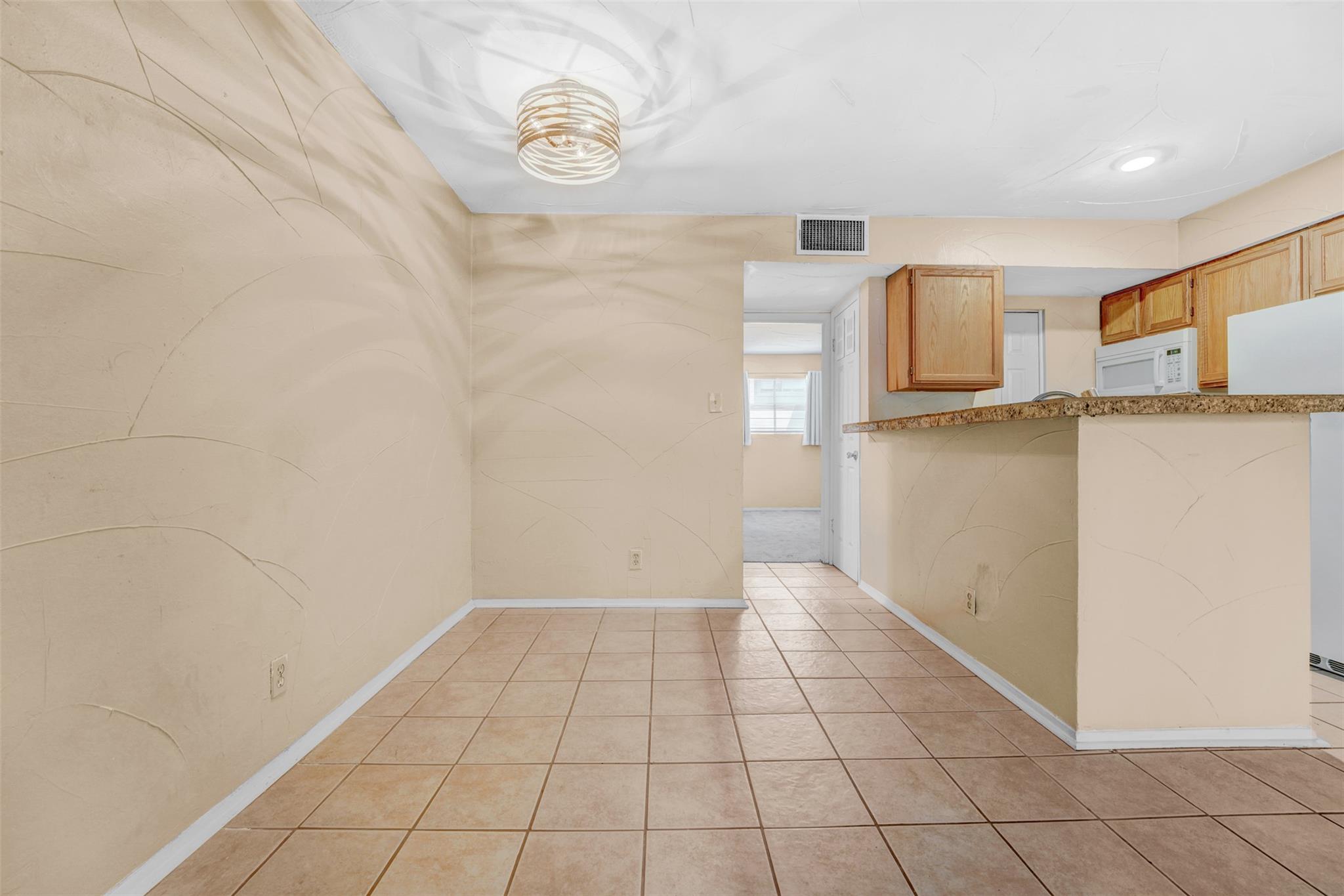 3018 S 1st St # 110, Austin, TX 78704