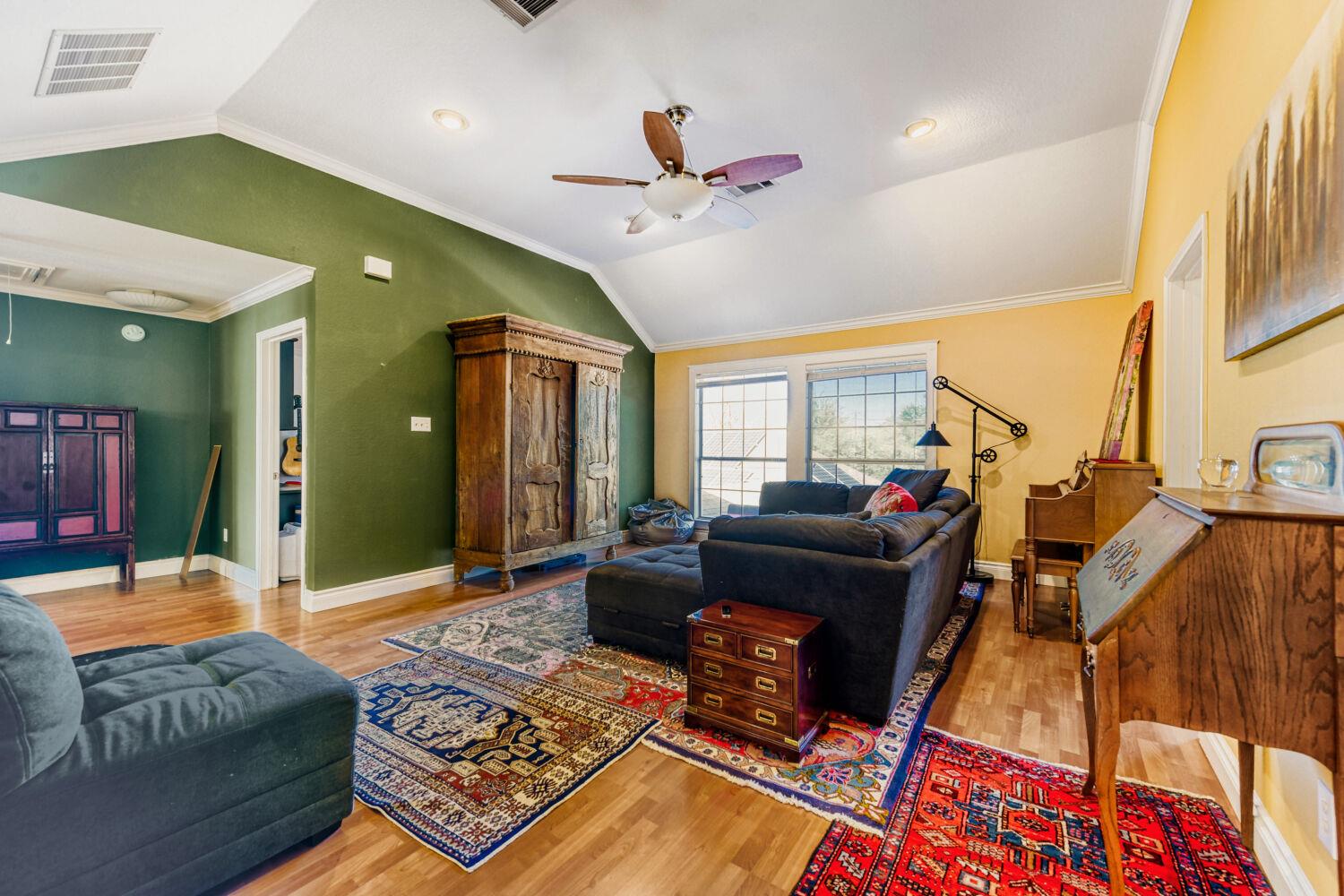 6925 Robert Dixon Dr, Austin, TX 78749