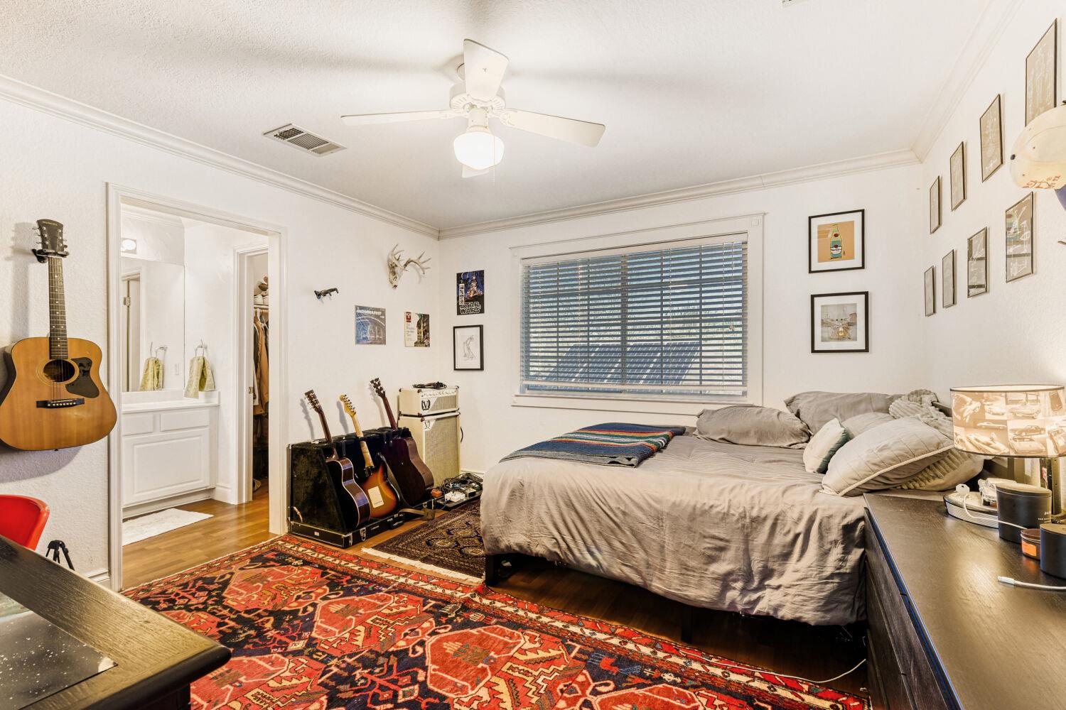 6925 Robert Dixon Dr, Austin, TX 78749