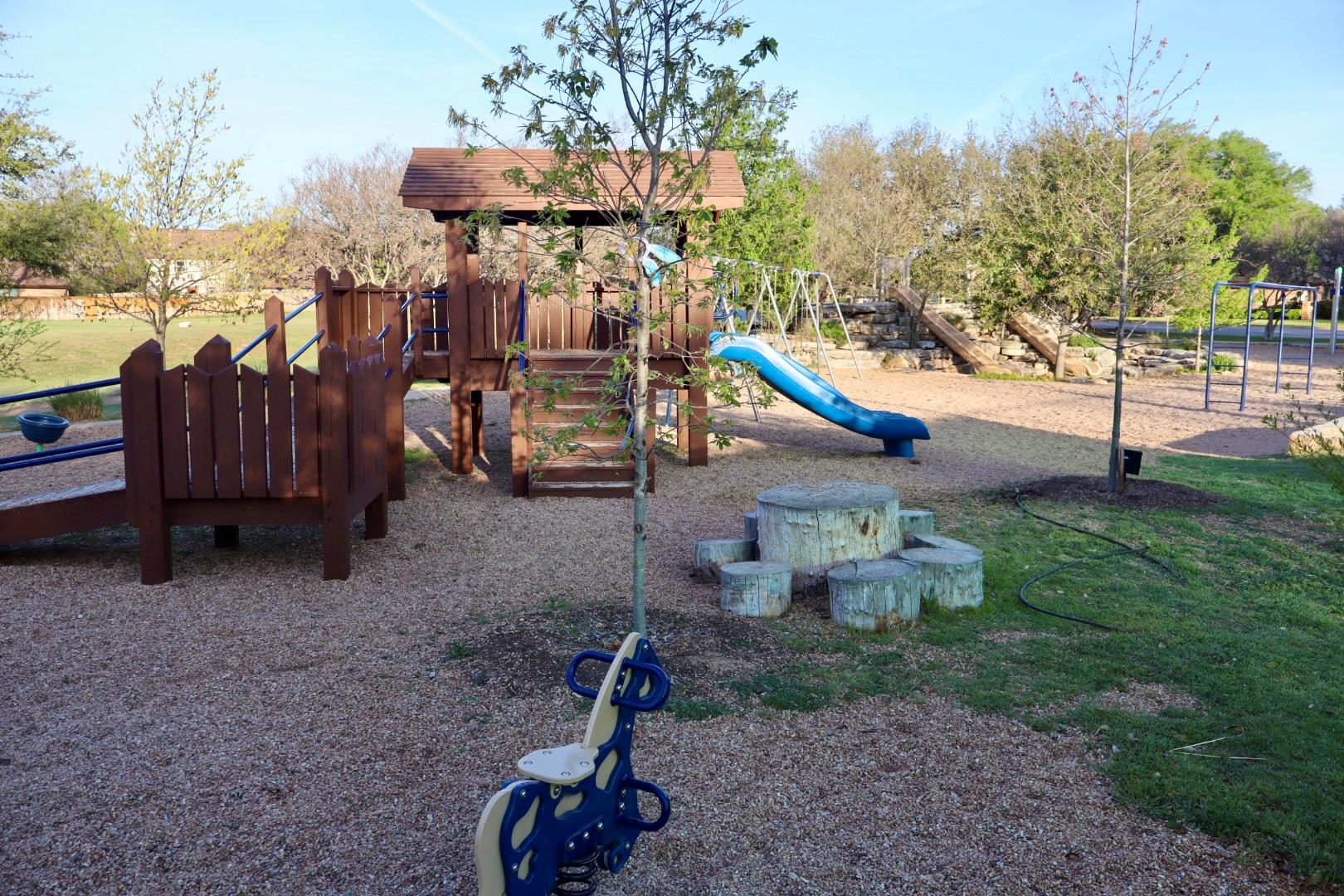 6925 Robert Dixon Dr, Austin, TX 78749