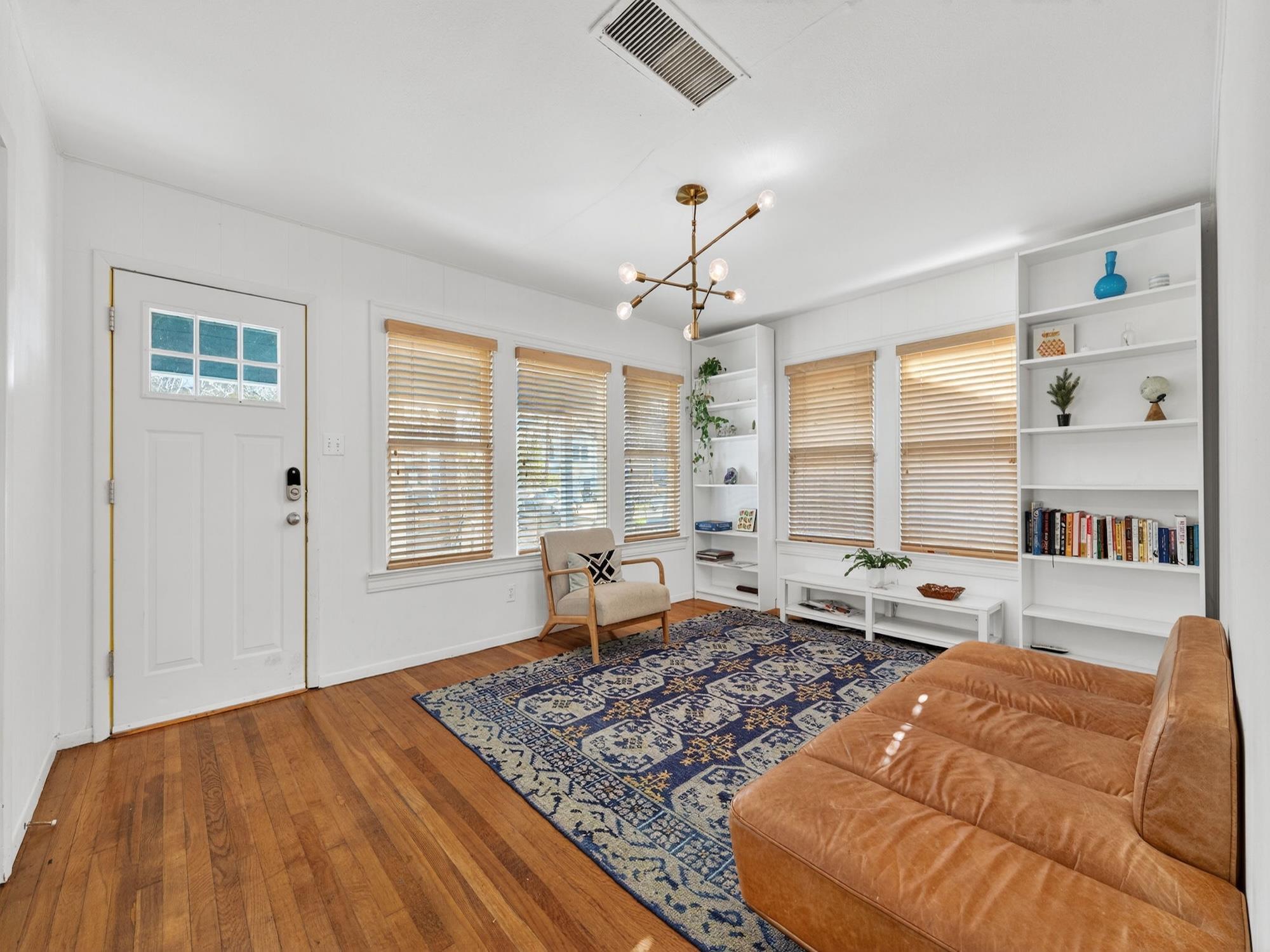 609 Fletcher St, Austin, TX 78704