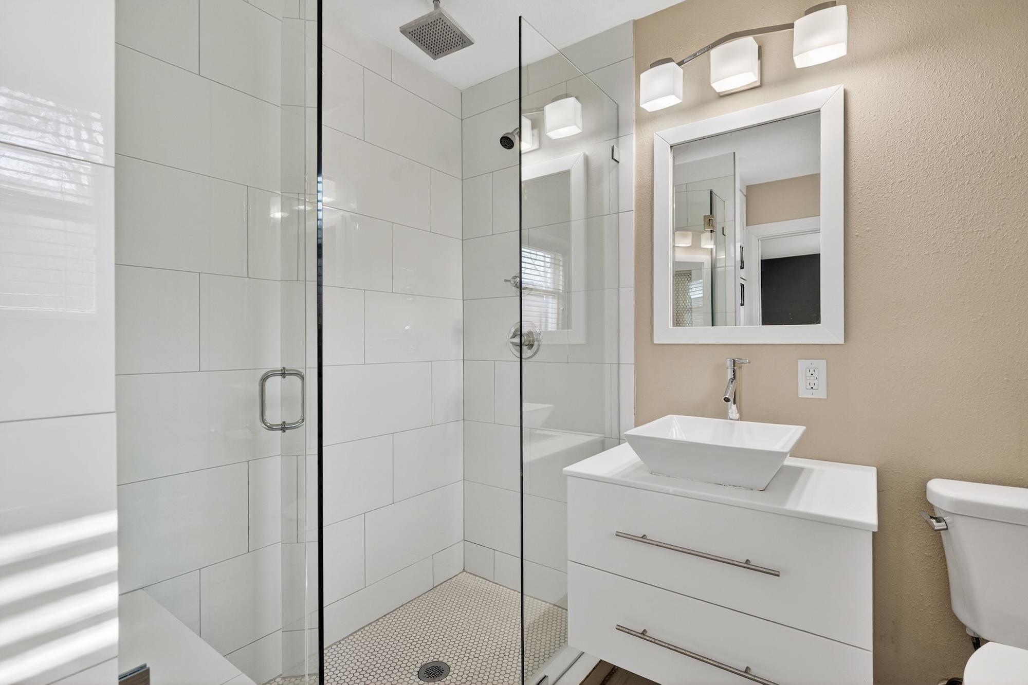 609 Fletcher St, Austin, TX 78704