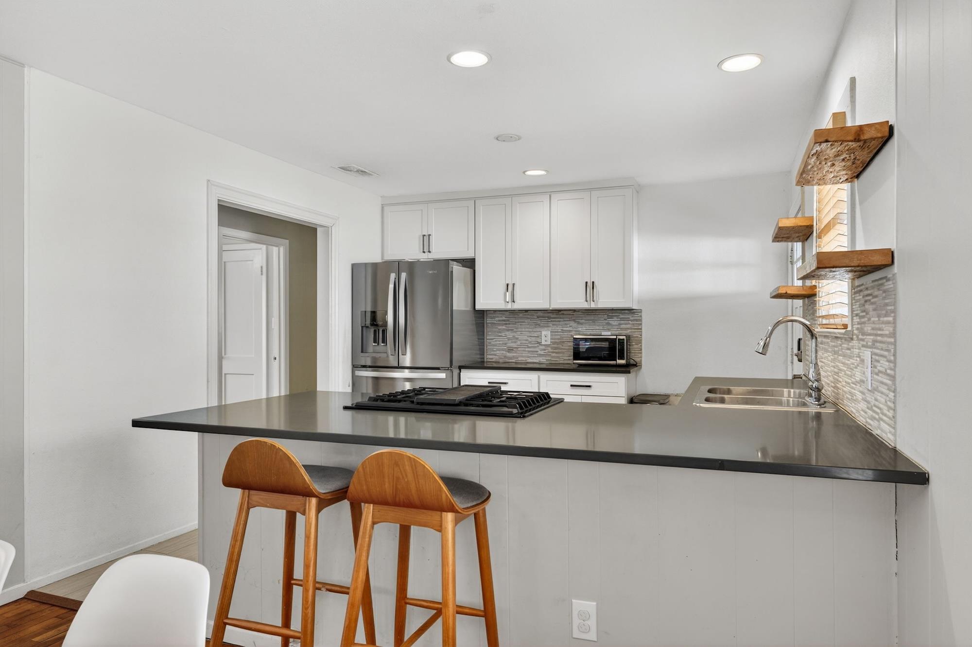 609 Fletcher St, Austin, TX 78704