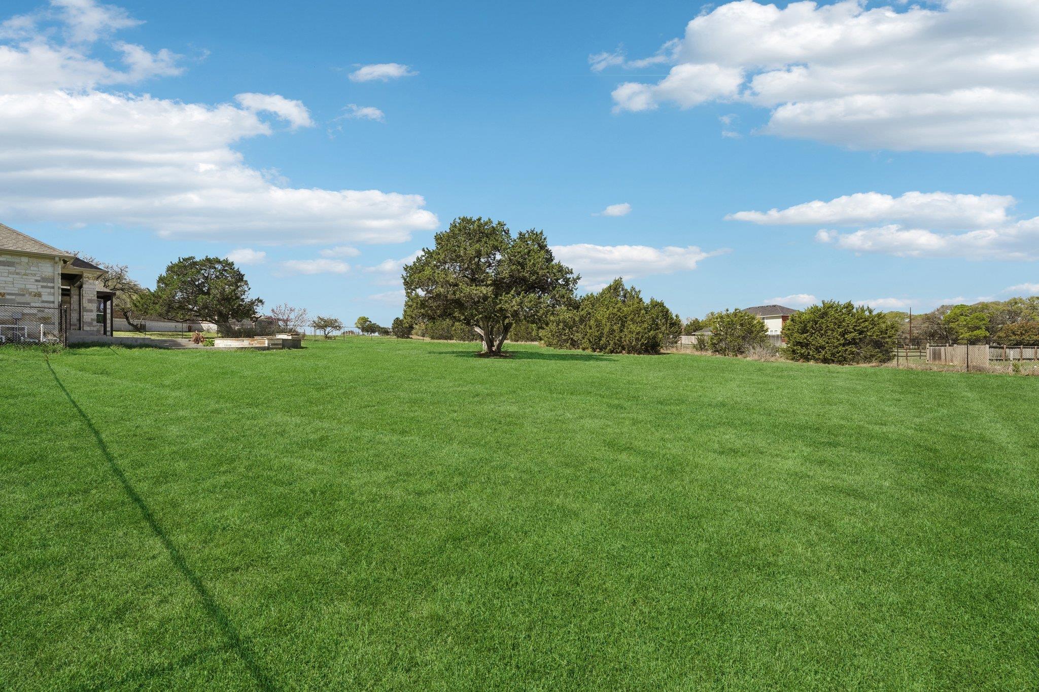 124 Sunrise Cir, Liberty Hill, TX 78642