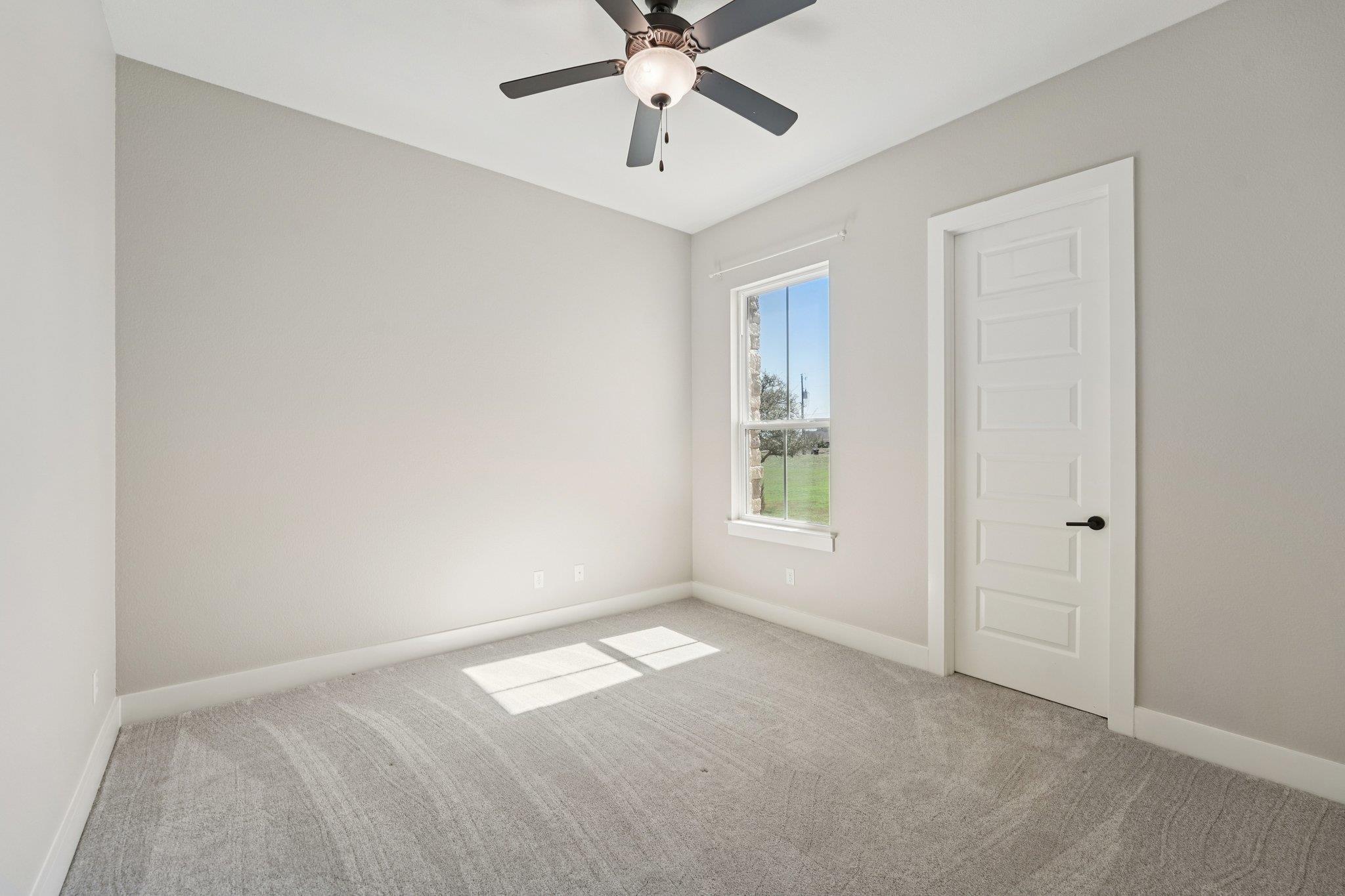 124 Sunrise Cir, Liberty Hill, TX 78642