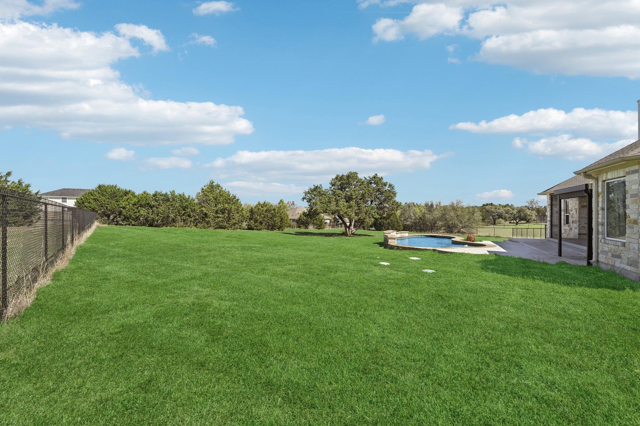 124 Sunrise Cir, Liberty Hill, TX 78642