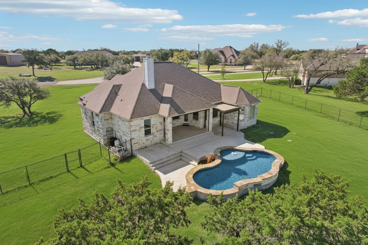 124 Sunrise Cir, Liberty Hill, TX 78642