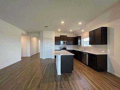 601 Chickasaw Ln, Hutto, TX 78634