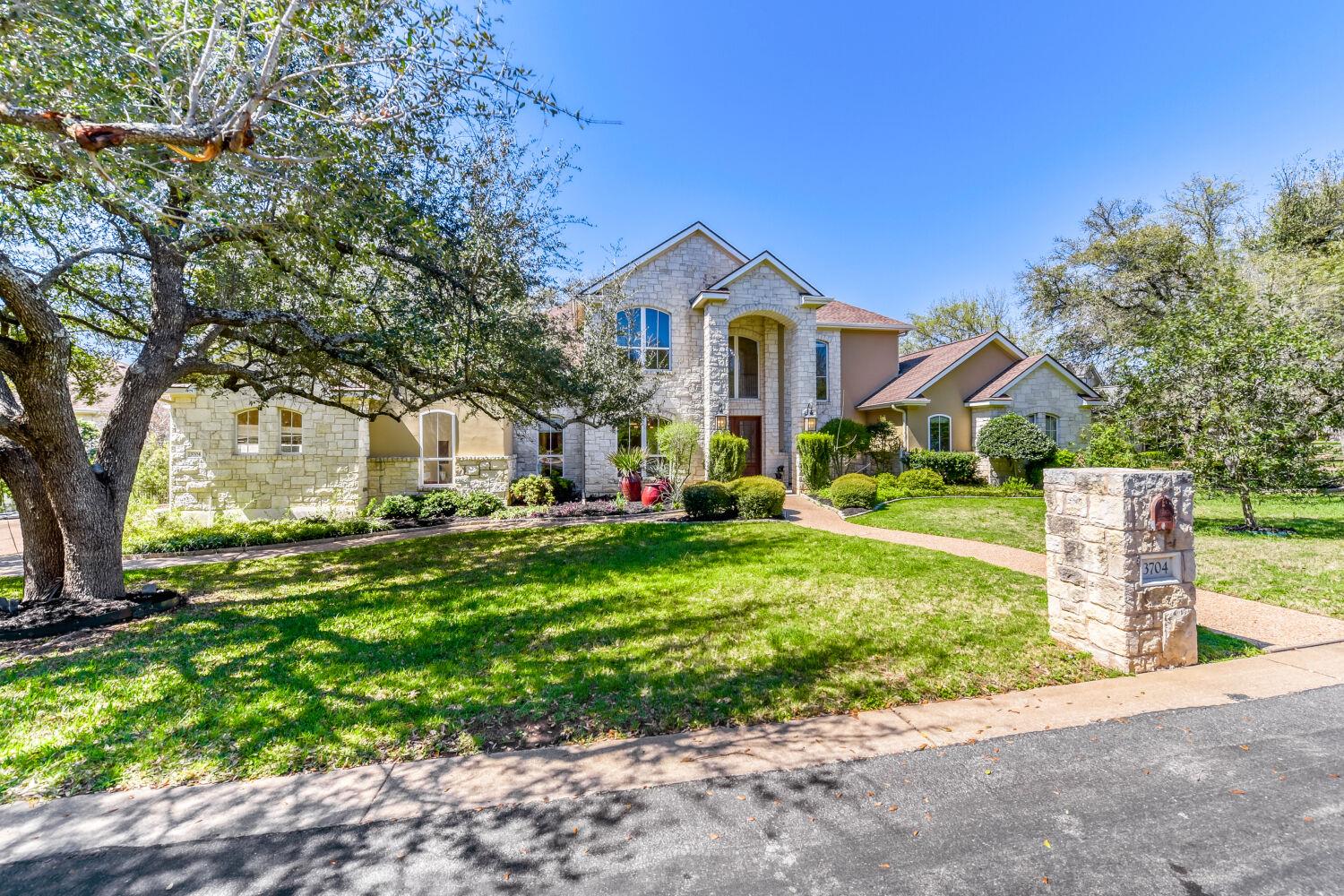 3704 Kenora Ct, Austin, TX 78738