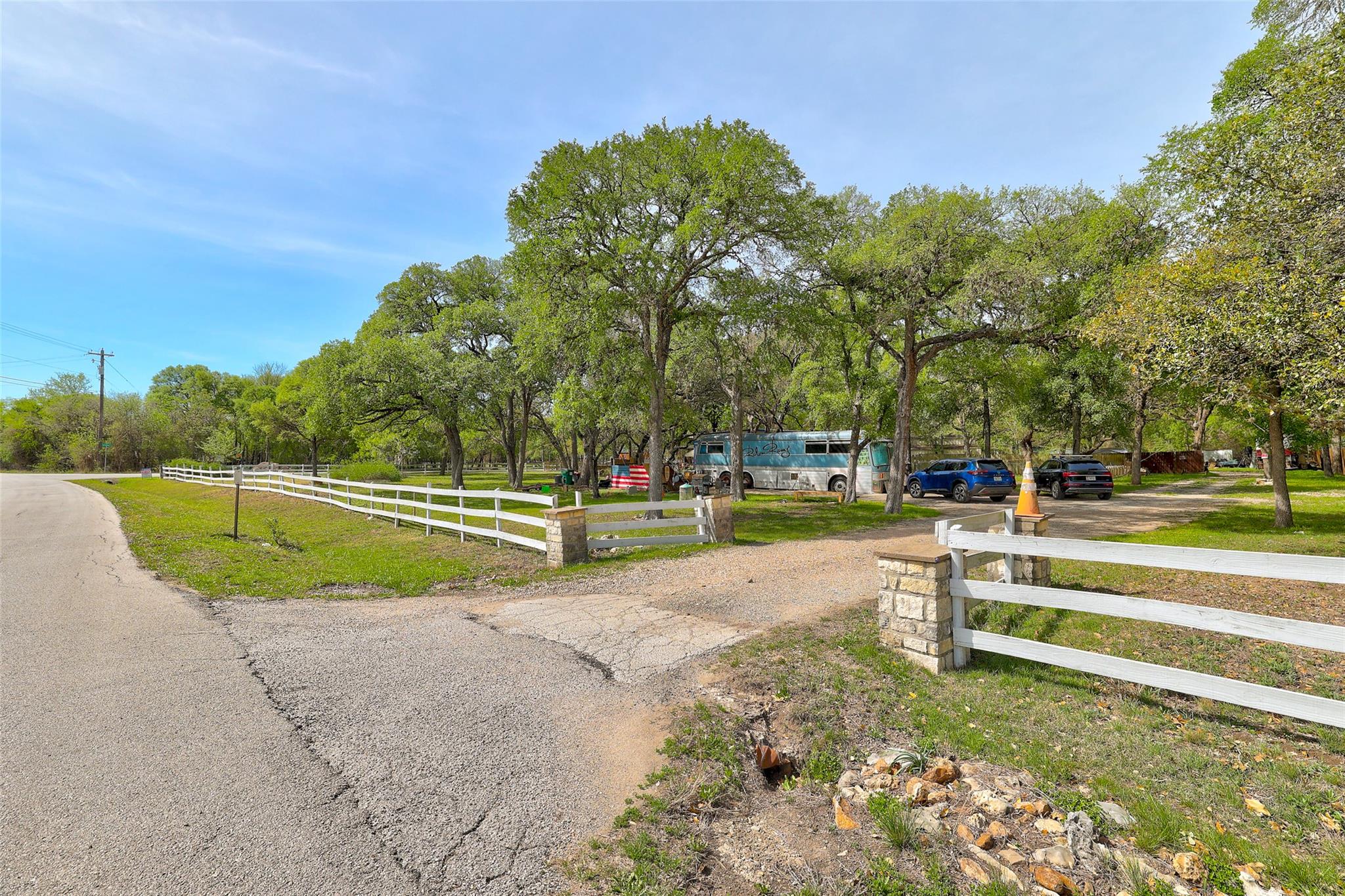 10600 Slaughter Creek Dr, Austin, TX 78748