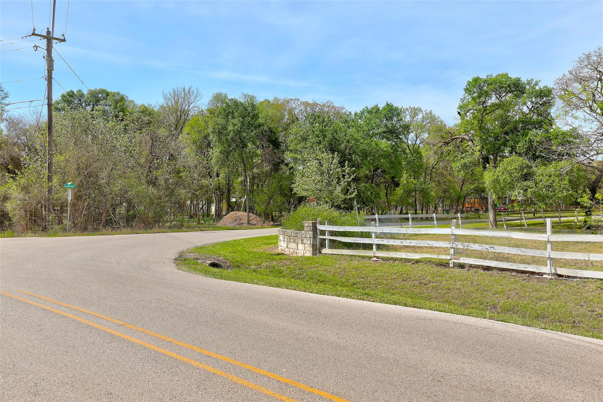 10600 Slaughter Creek Dr, Austin, TX 78748