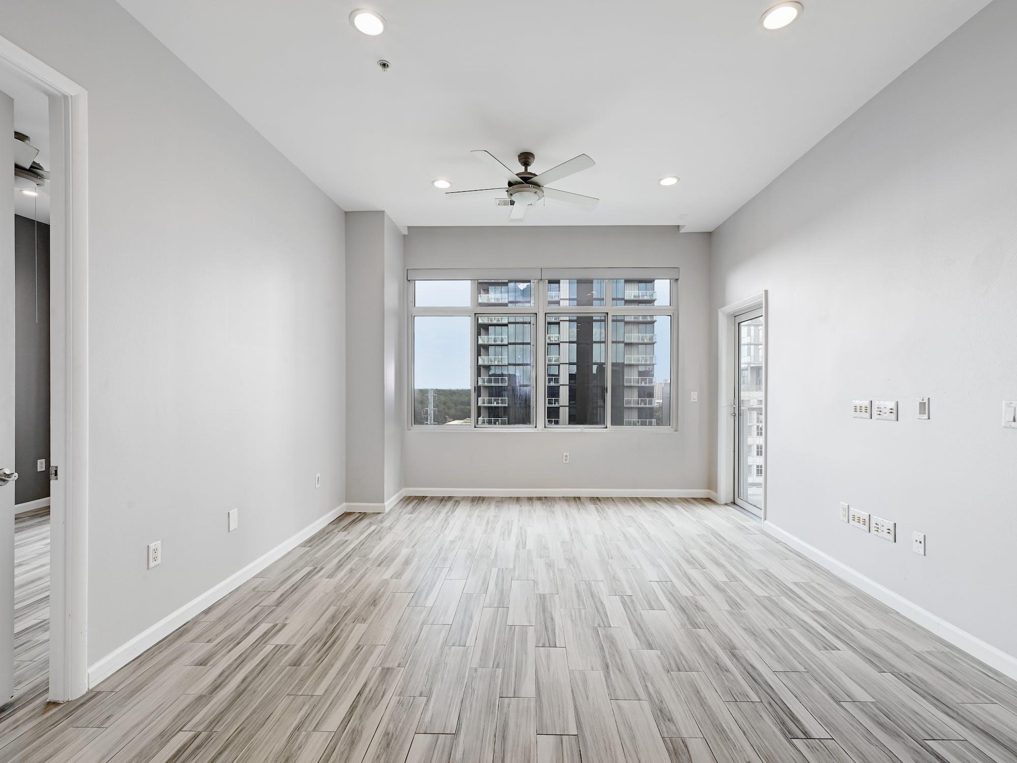 54 Rainey St # PH09, Austin, TX 78701