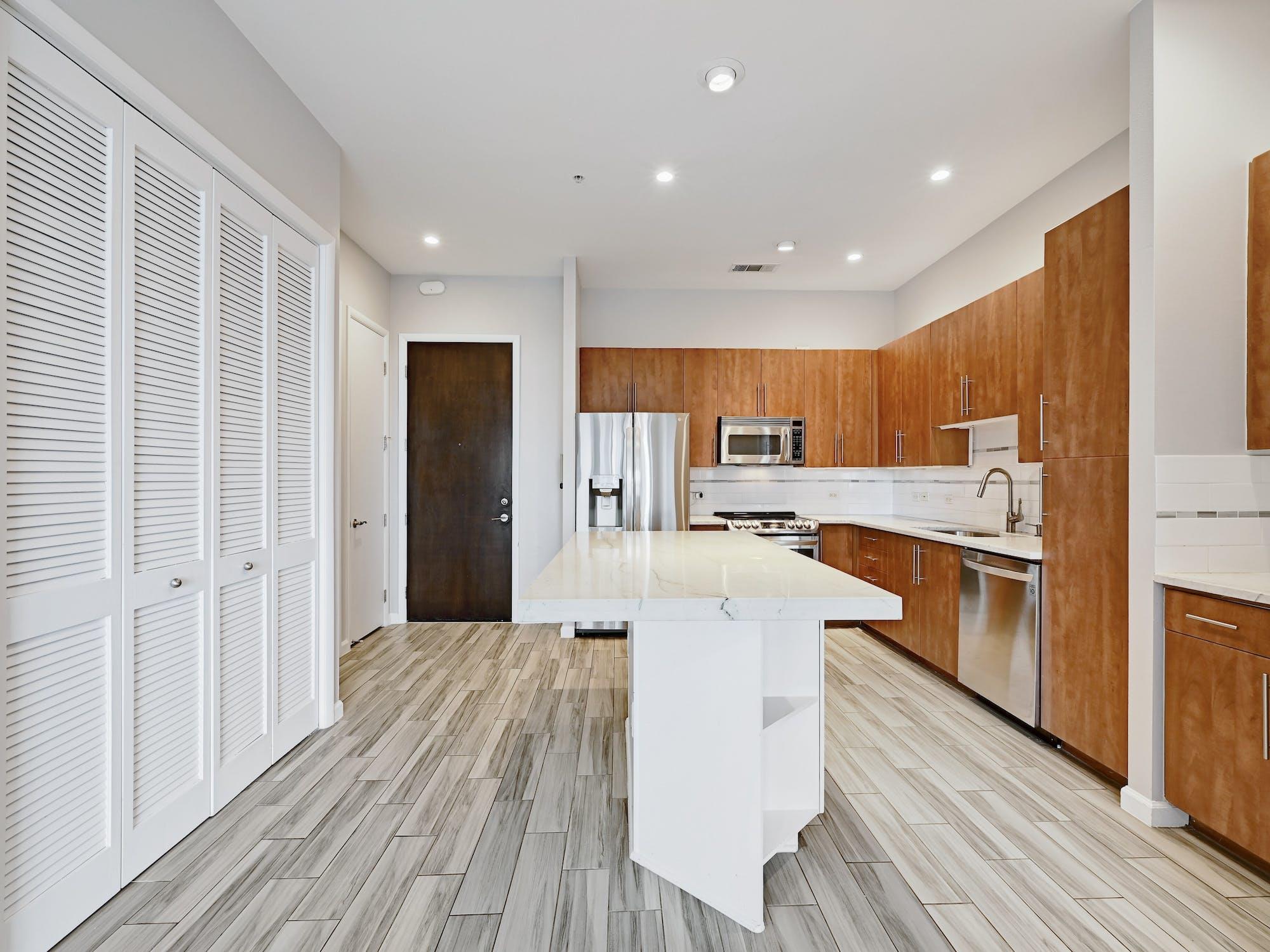 54 Rainey St # PH09, Austin, TX 78701