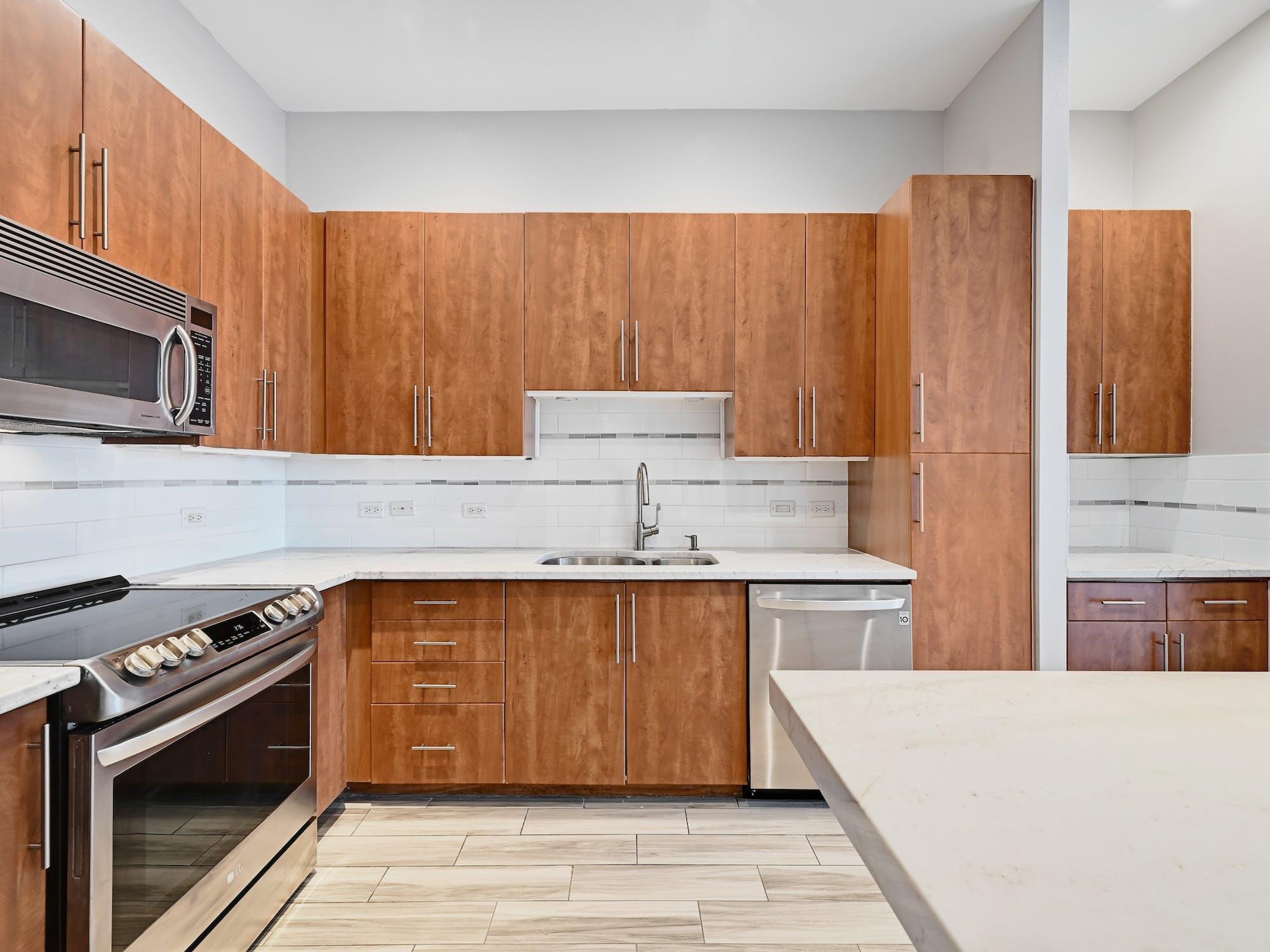 54 Rainey St # PH09, Austin, TX 78701