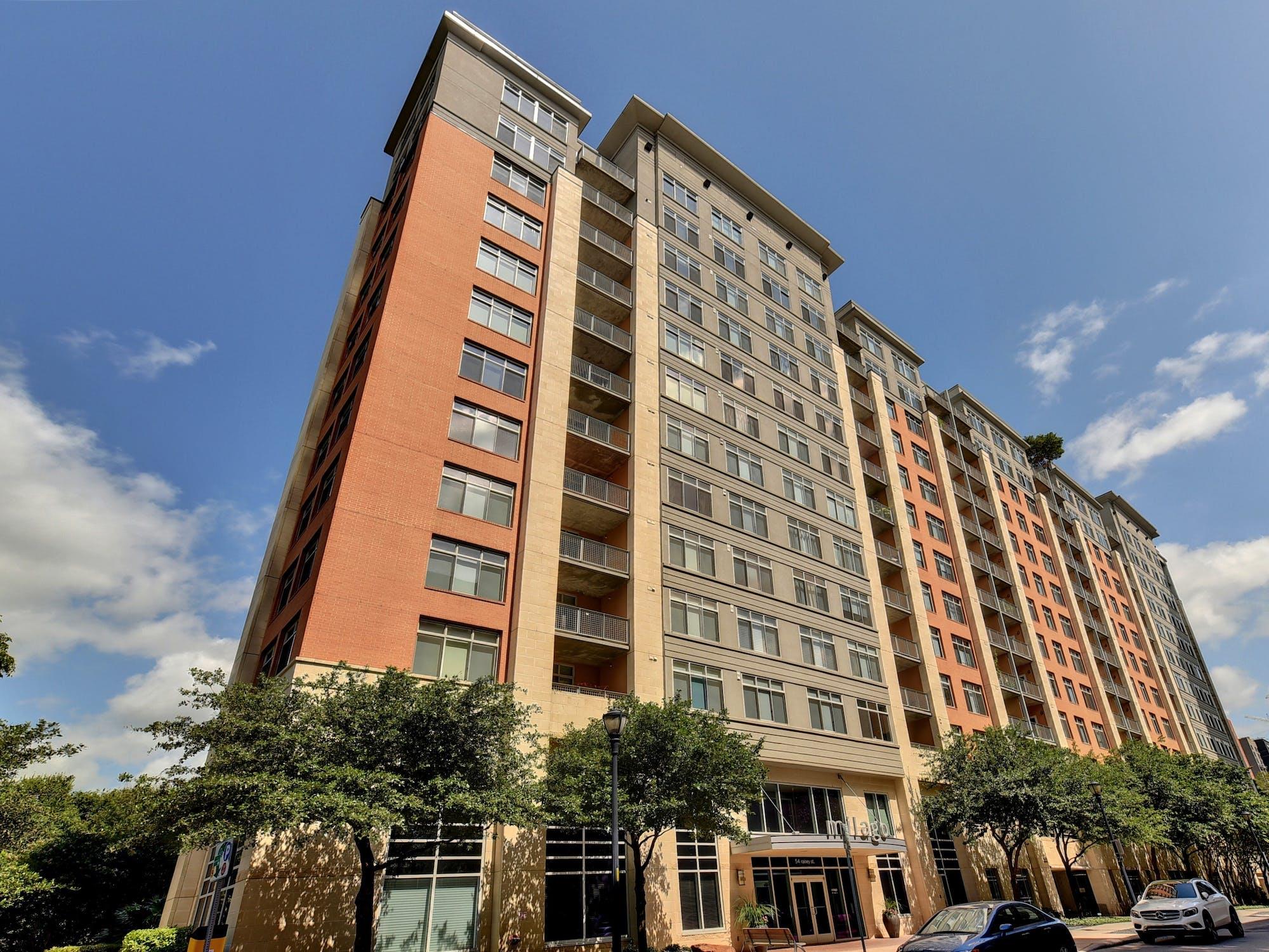 54 Rainey St # PH09, Austin, TX 78701