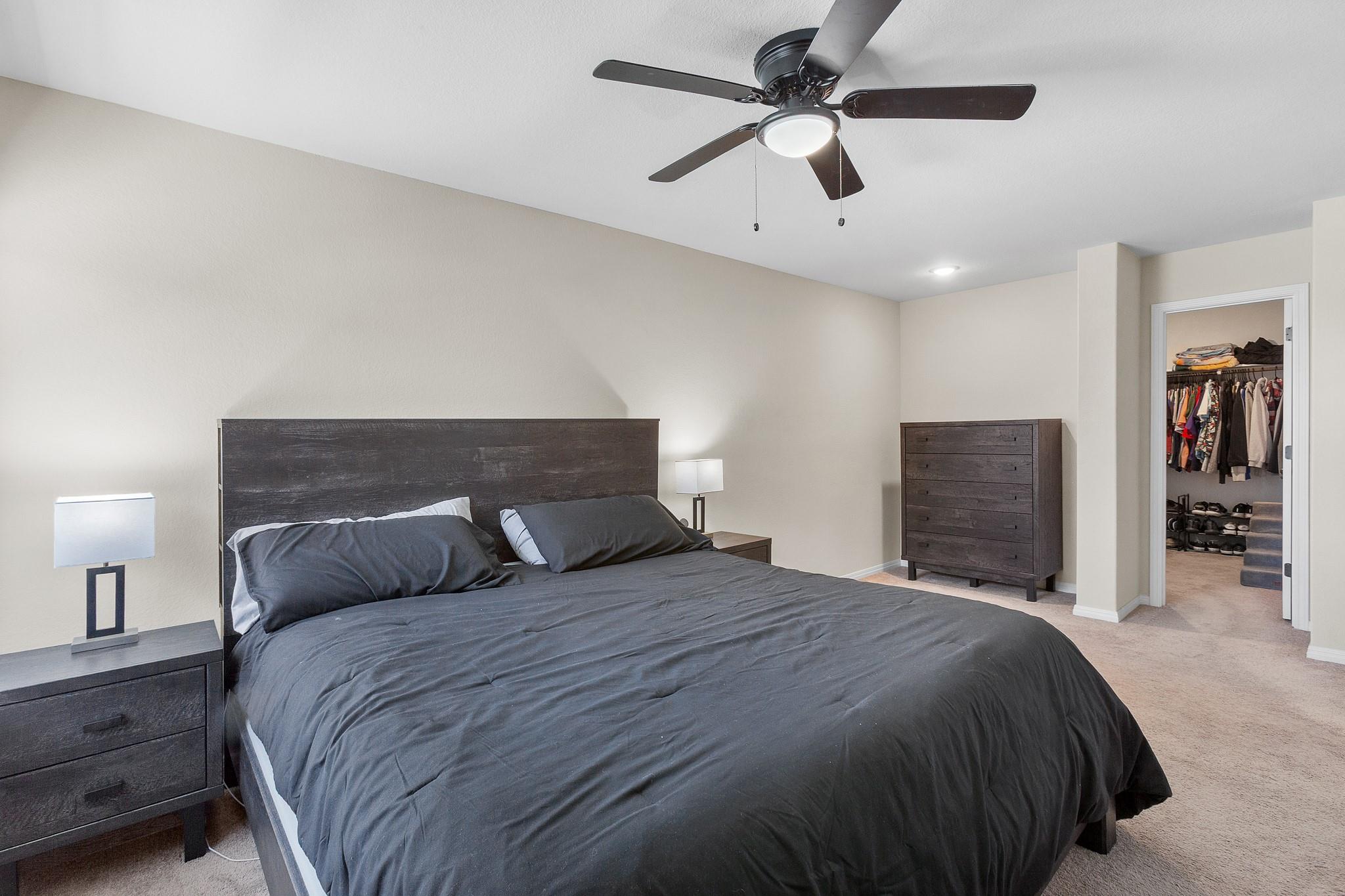 229 Treadwell Ln, Kyle, TX 78640