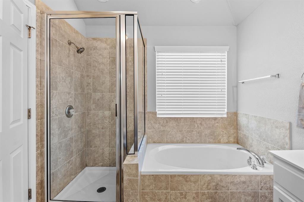 235 Limerick Rd, Buda, TX 78610