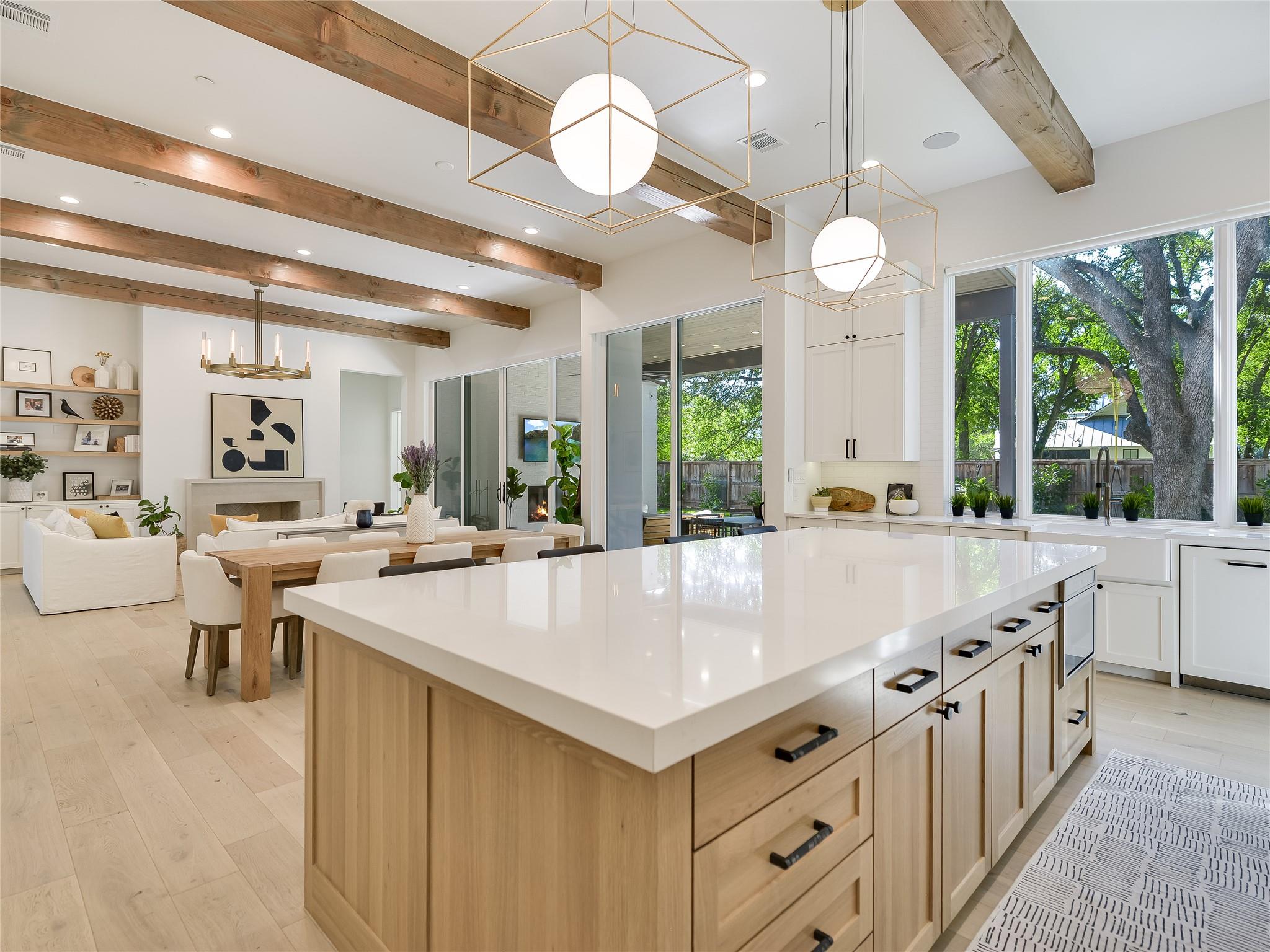 304 Westwood Ter, Austin, TX 78746