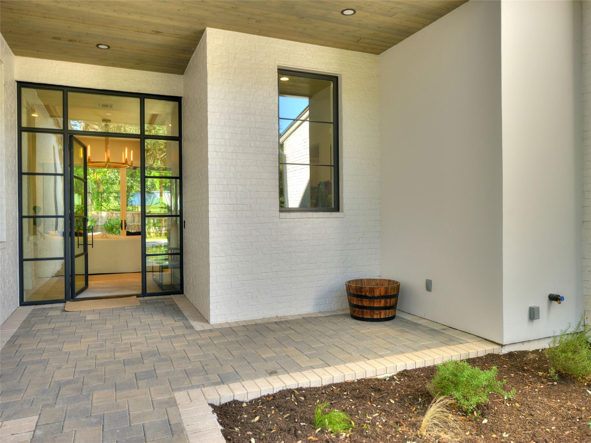 304 Westwood Ter, Austin, TX 78746