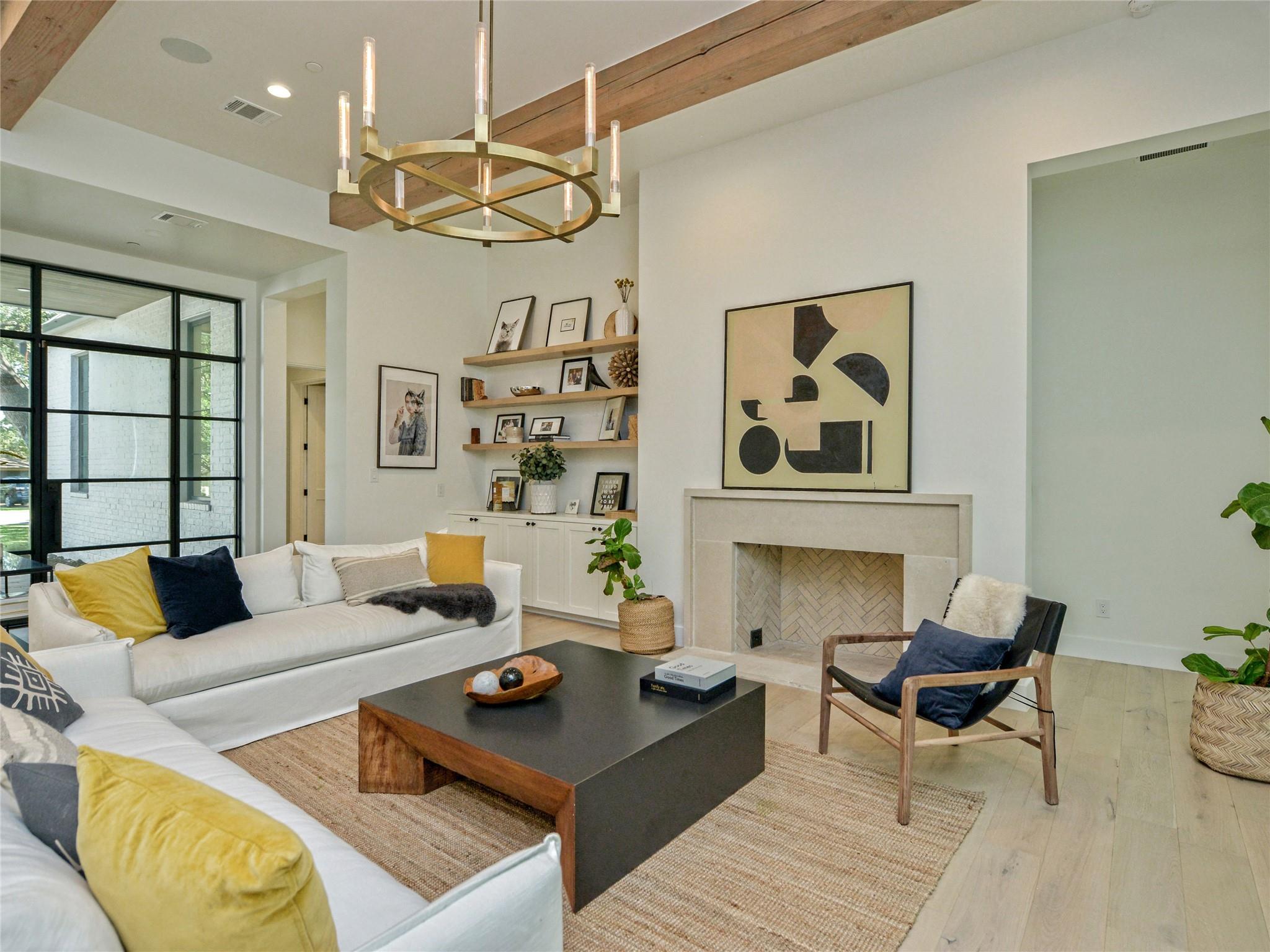 304 Westwood Ter, Austin, TX 78746