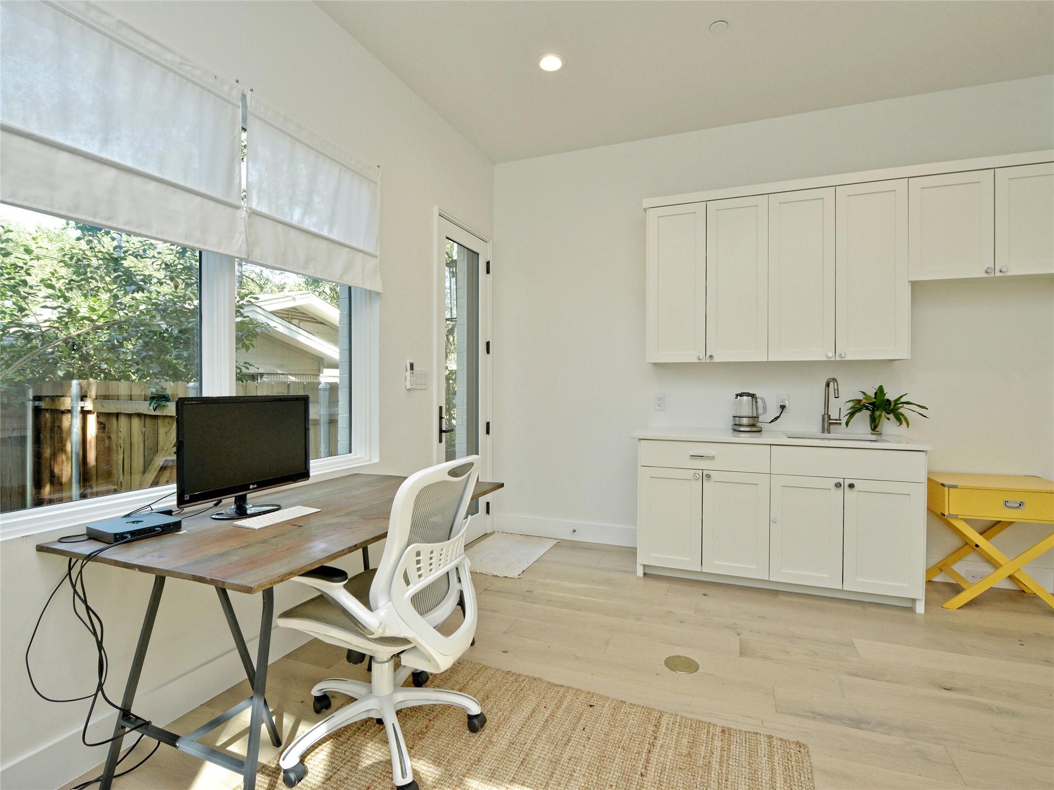 304 Westwood Ter, Austin, TX 78746