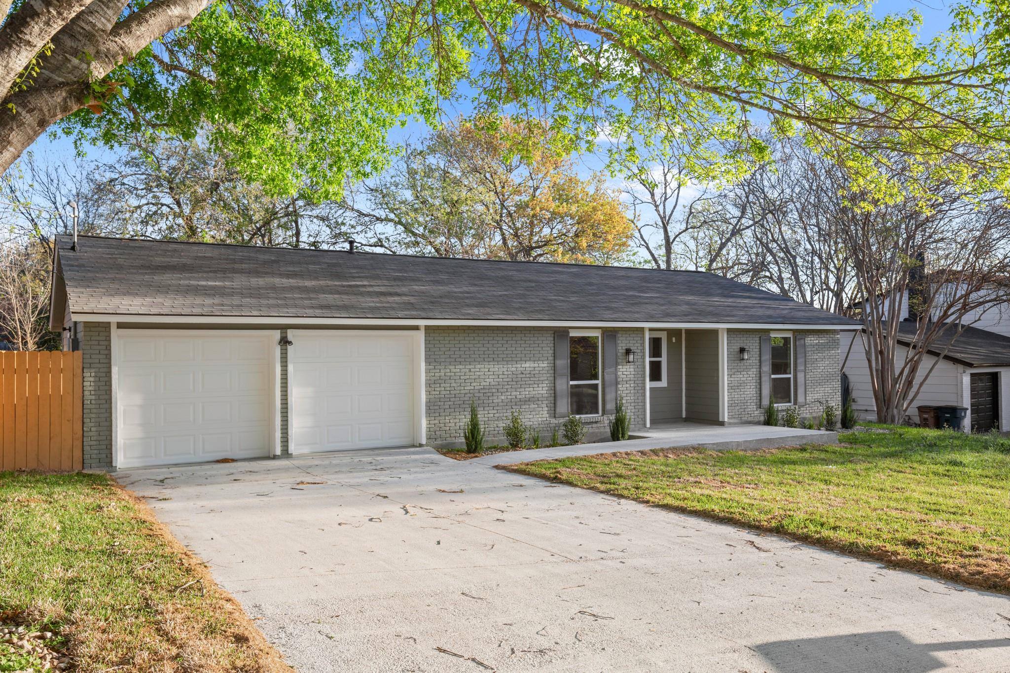 1004 Berrywood Dr, Austin, TX 78753