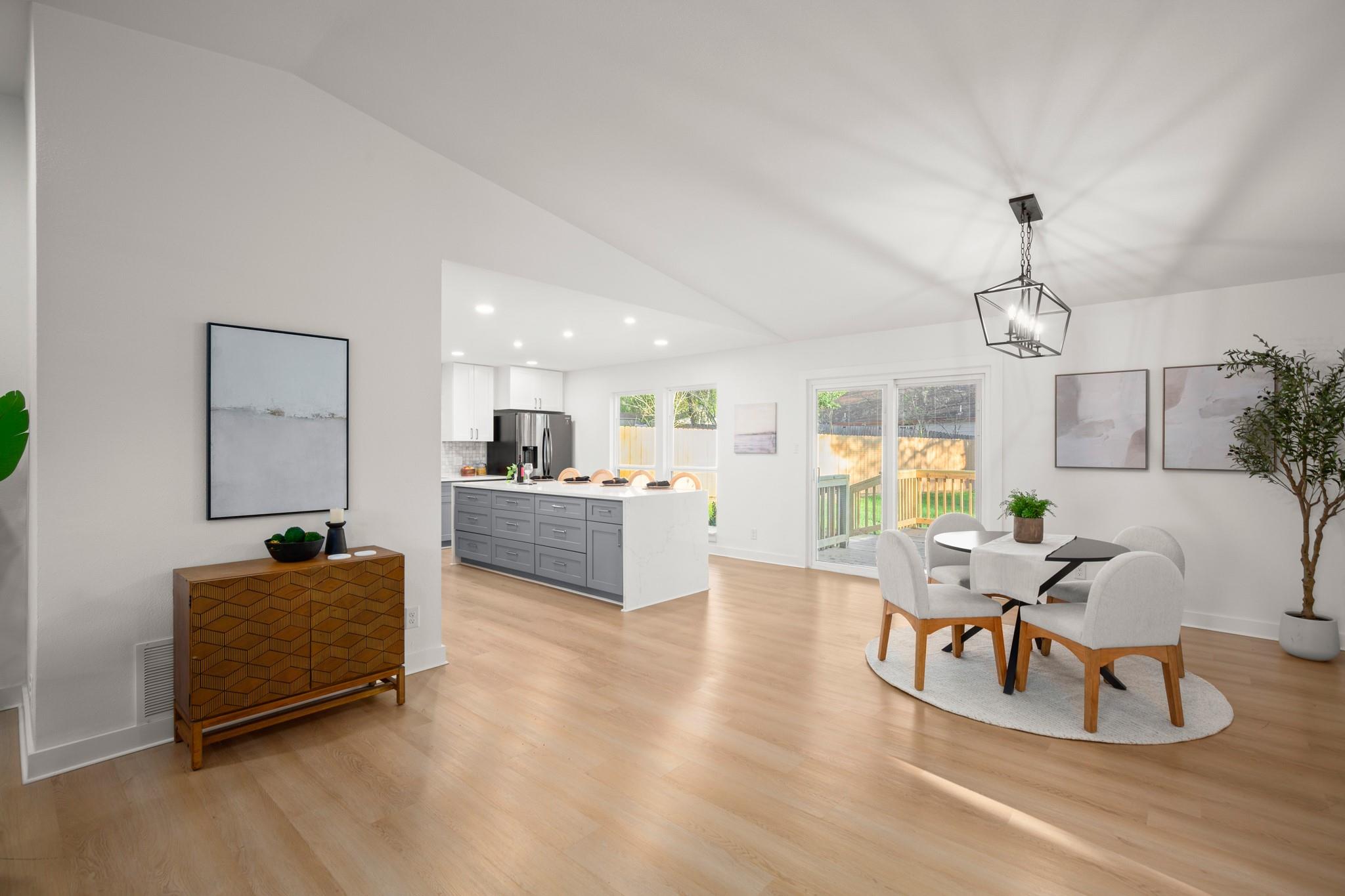 1004 Berrywood Dr, Austin, TX 78753